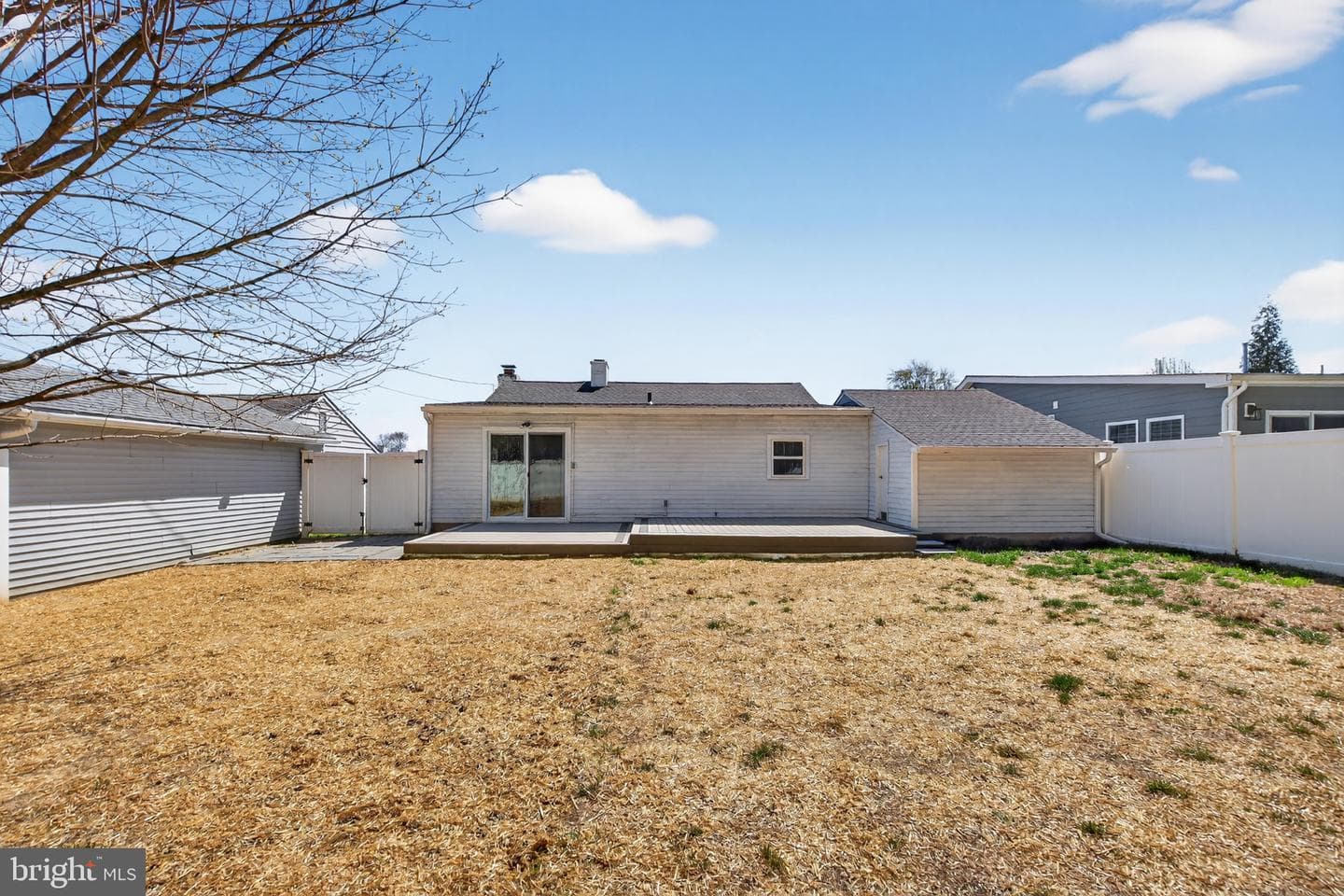 325 Austin Drive photo 27