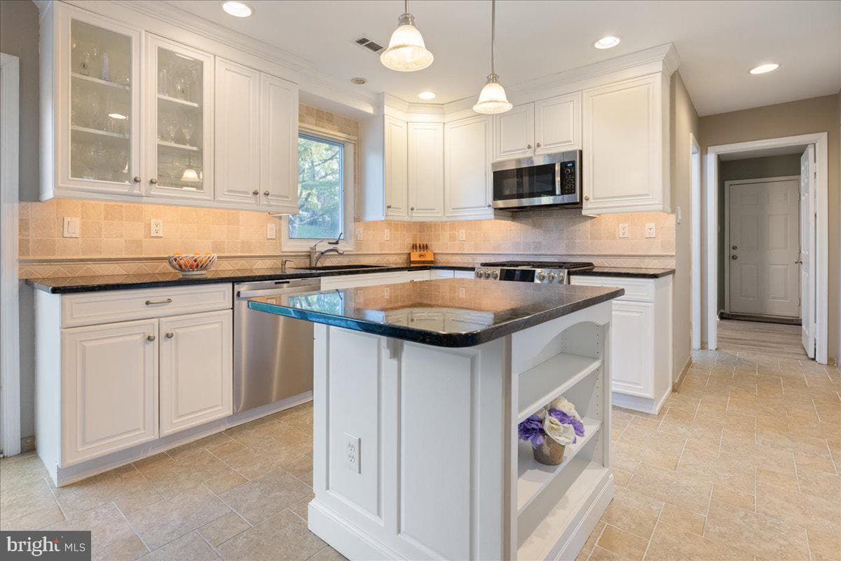 73 Brookside Drive photo 12