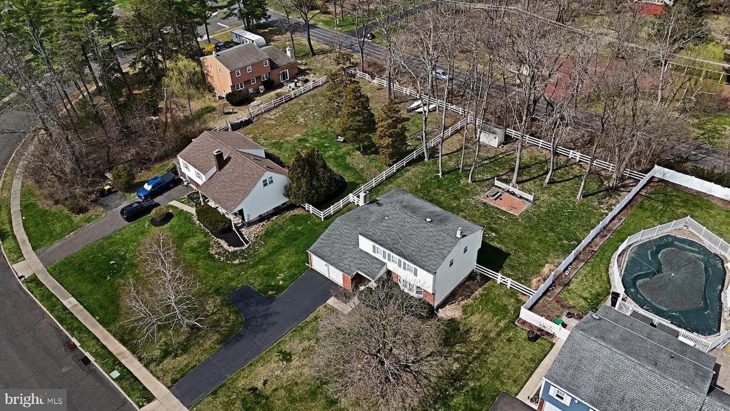 31 Farber Drive photo 31