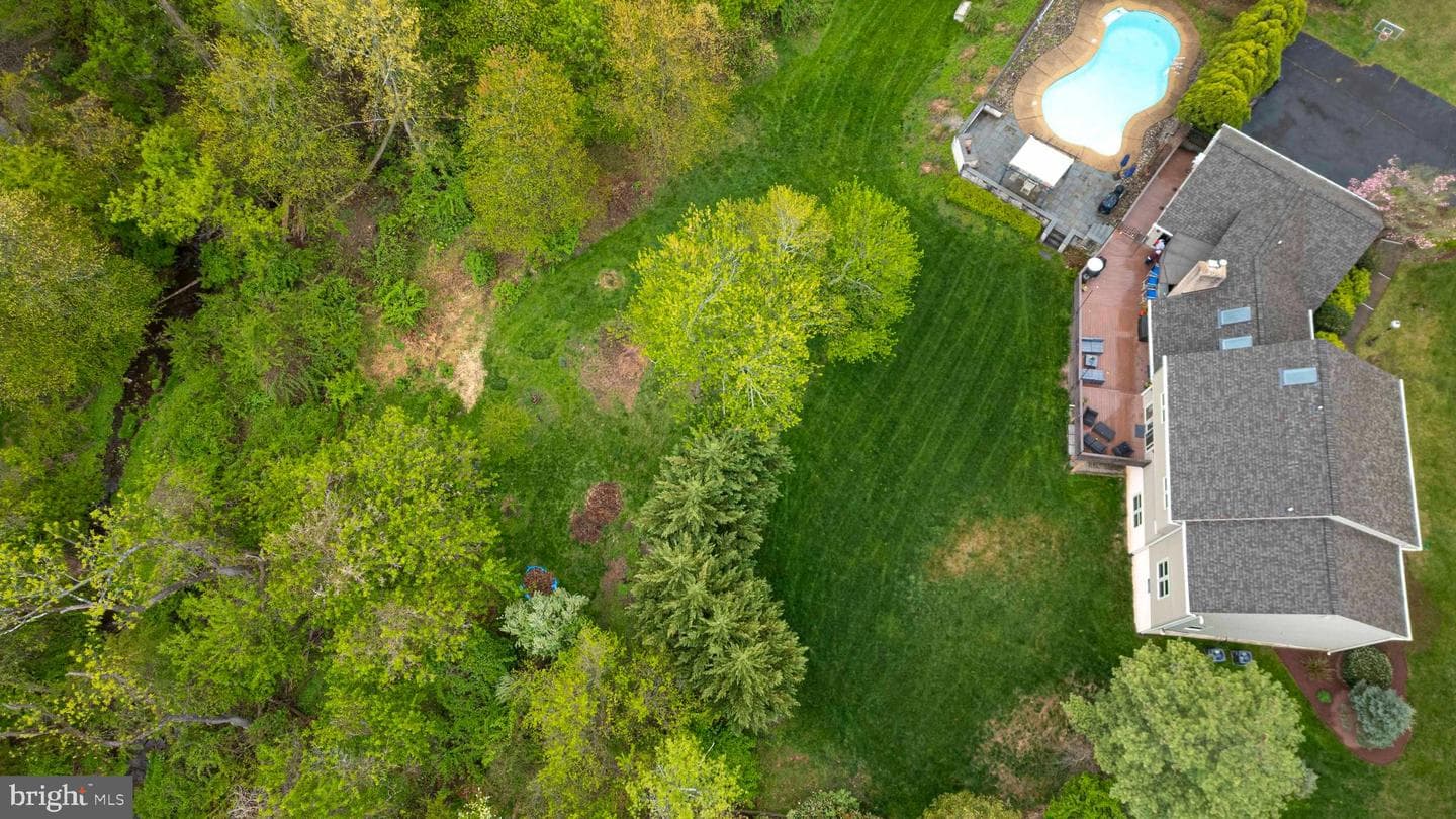 167 Matthew Circle photo 63