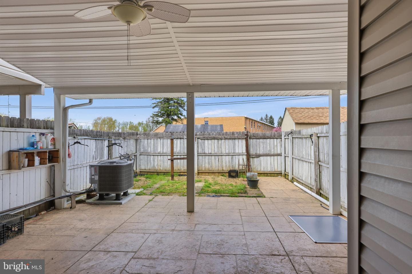 5155 Euston Court photo 33