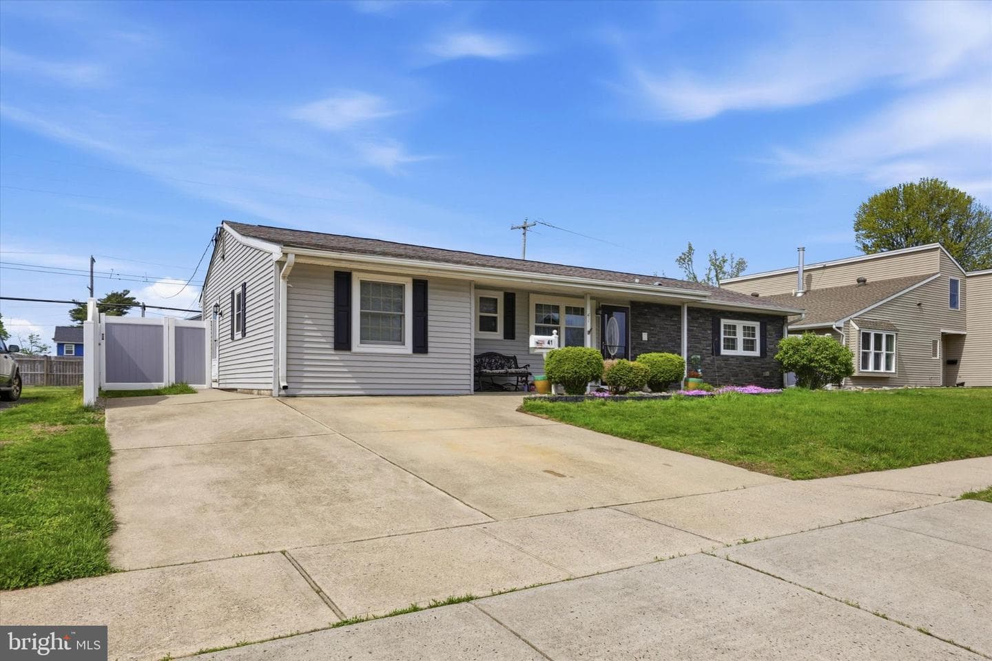 41 Lakeside Drive #W photo 3