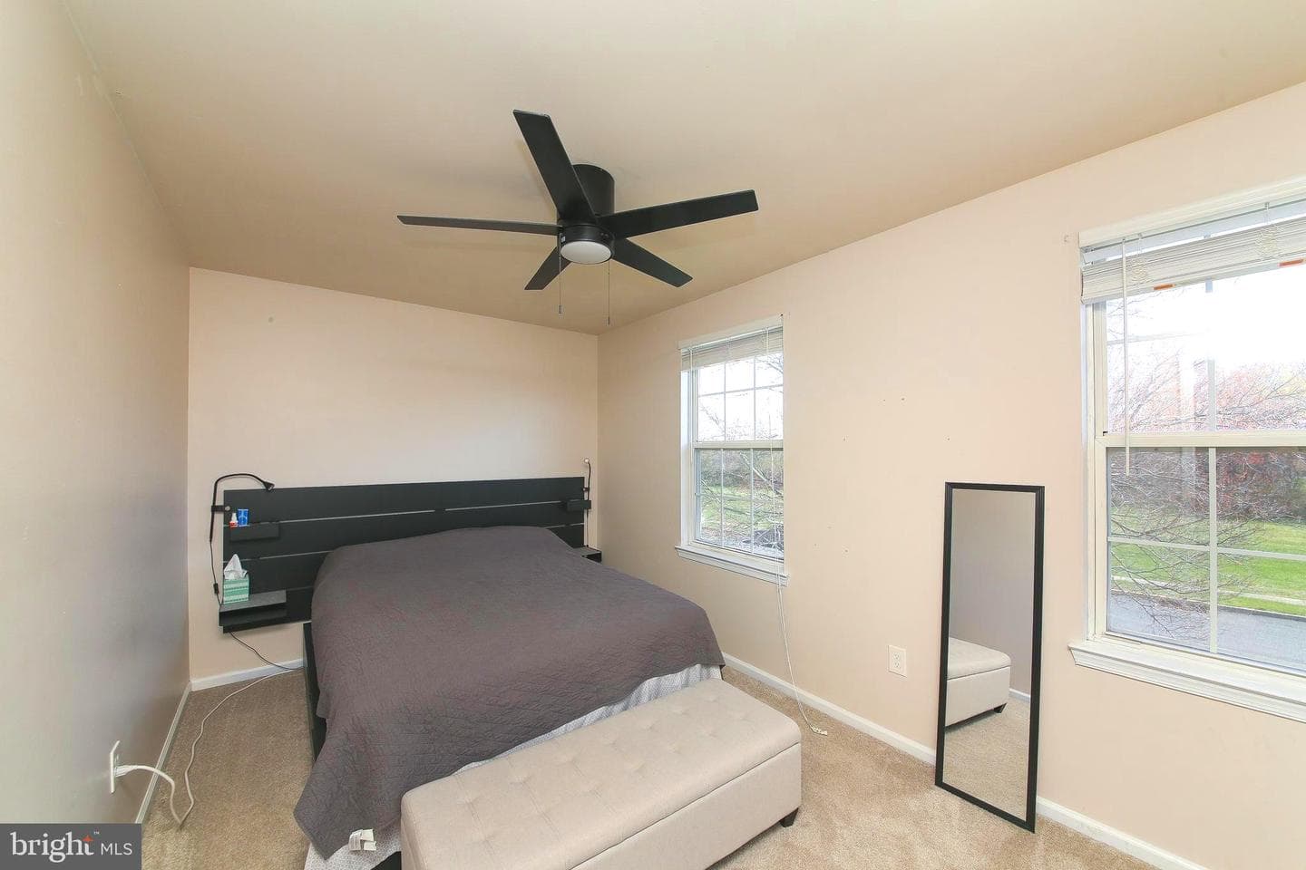 1049 Deerfield Circle photo 15