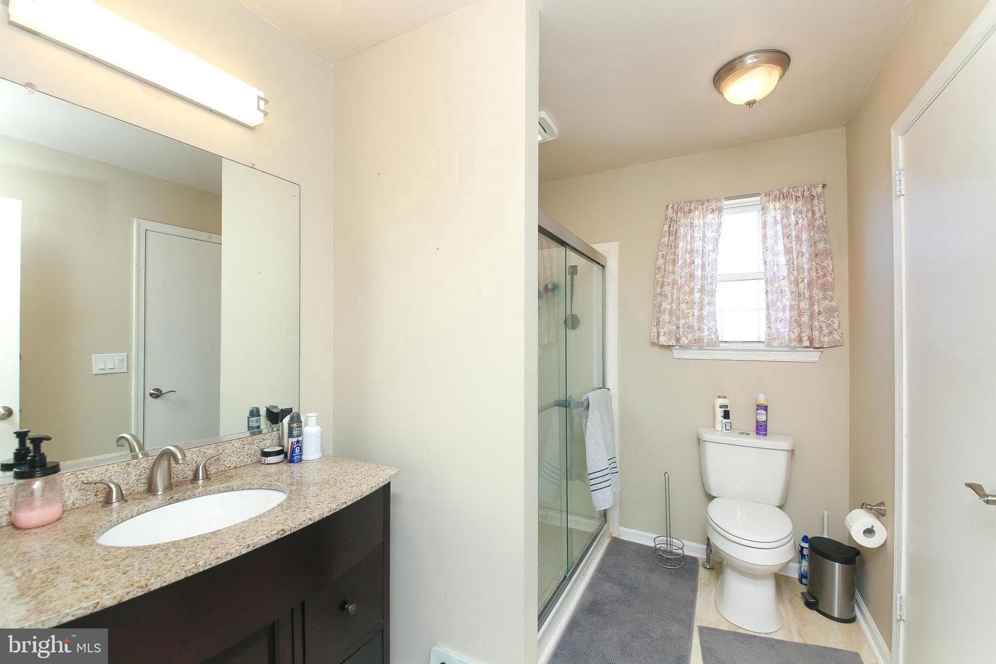1049 Deerfield Circle photo 17