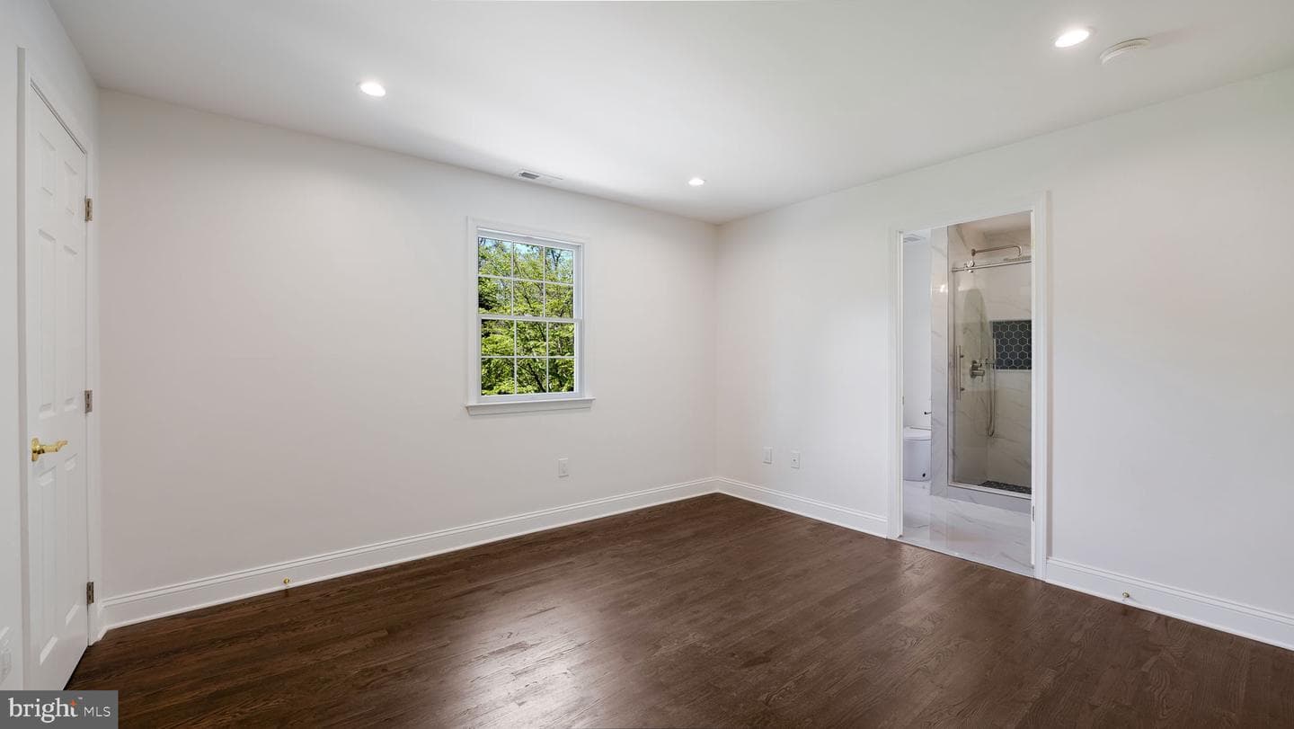 3775 Buckingham Drive photo 25