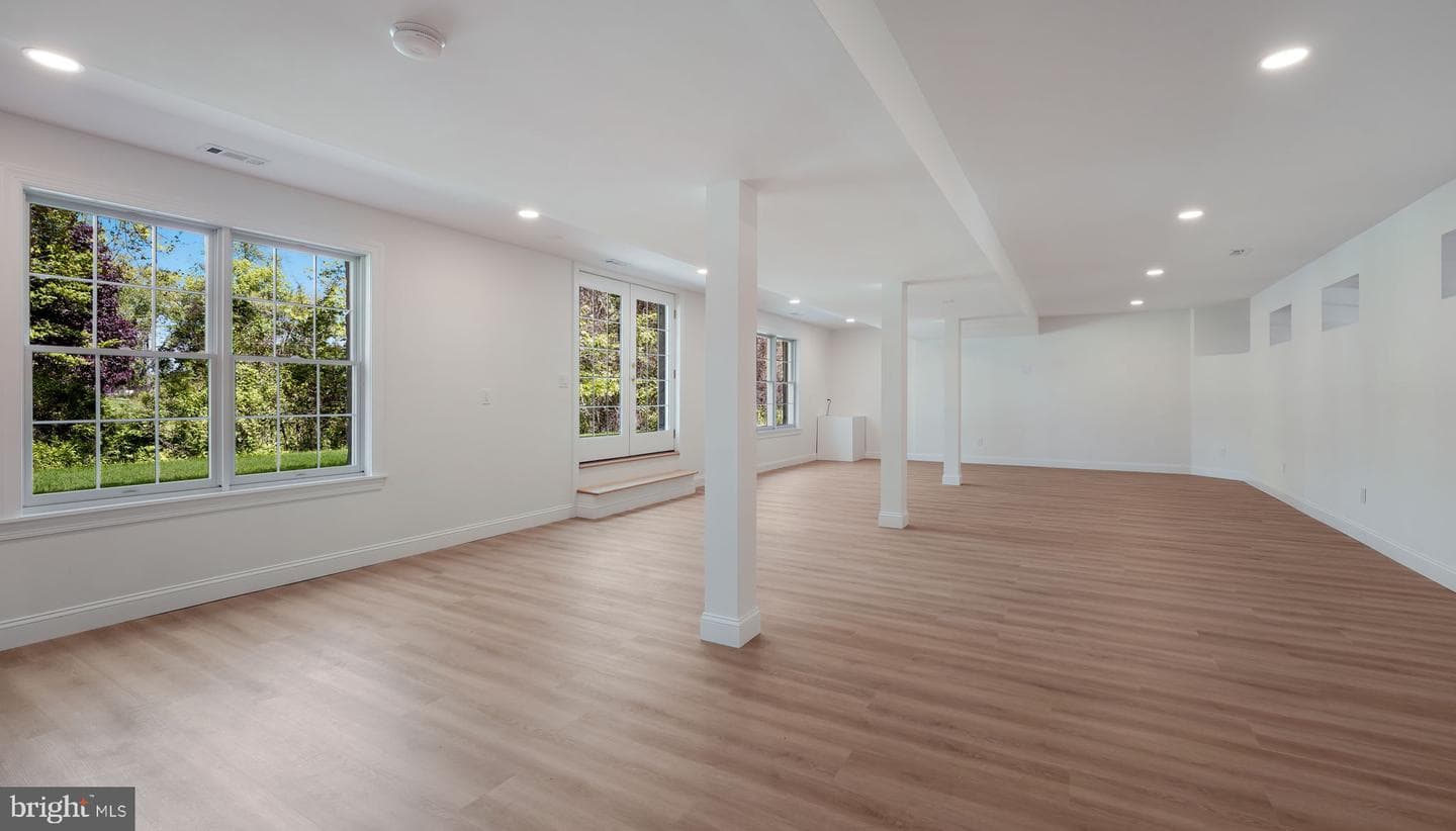 3775 Buckingham Drive photo 35