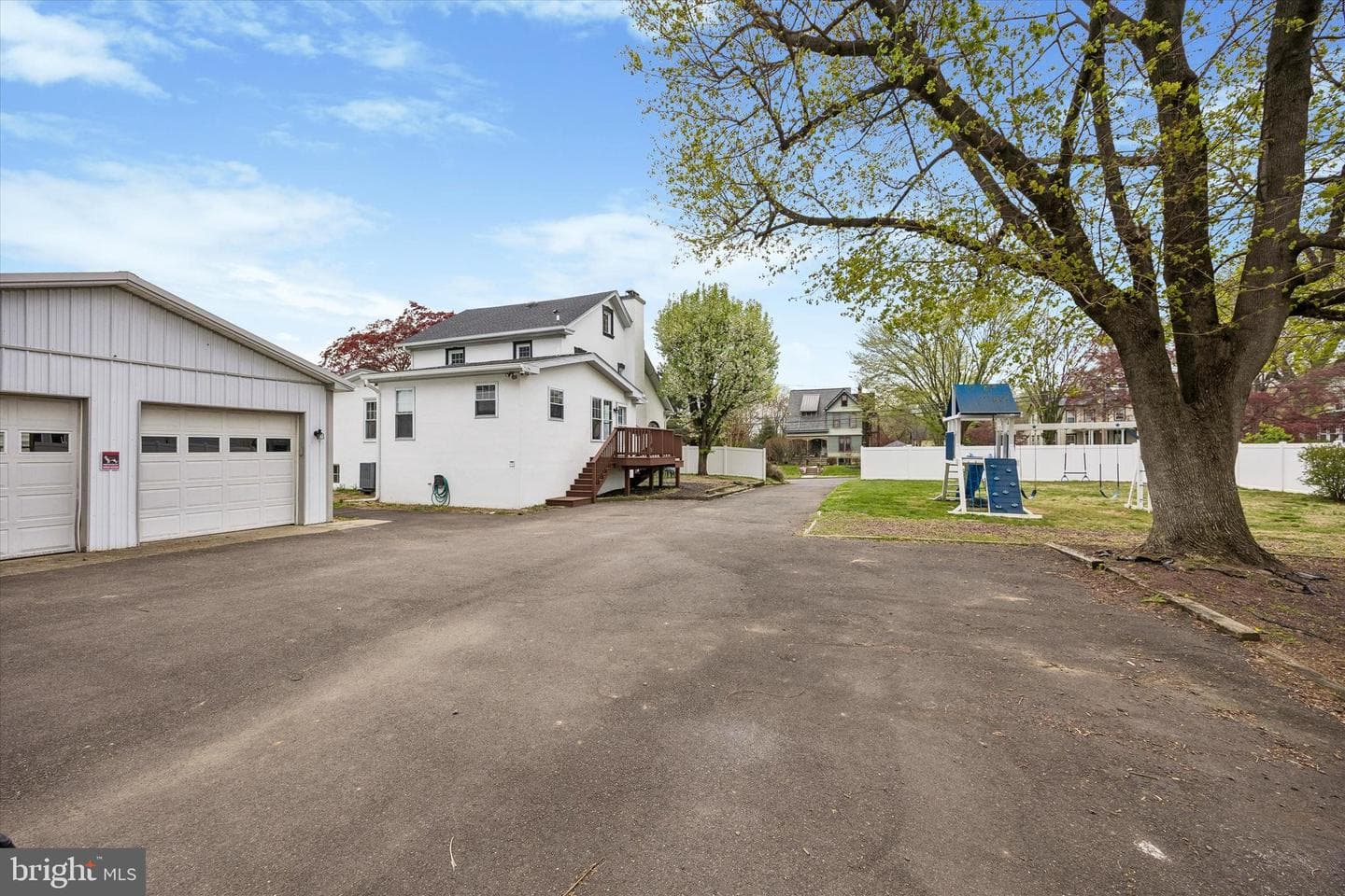 917 Bellevue Avenue photo 37