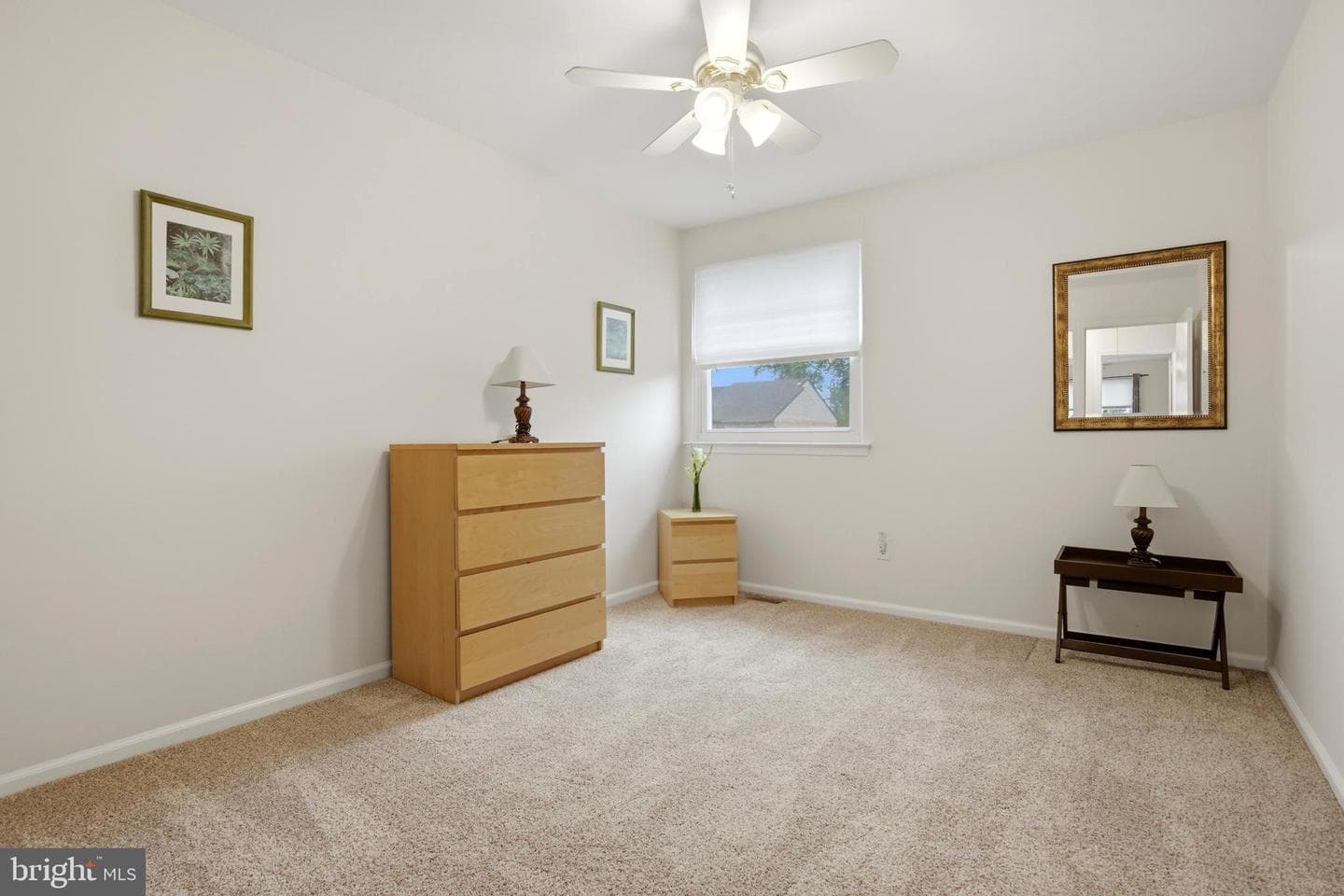 1023 Burnley Court photo 16