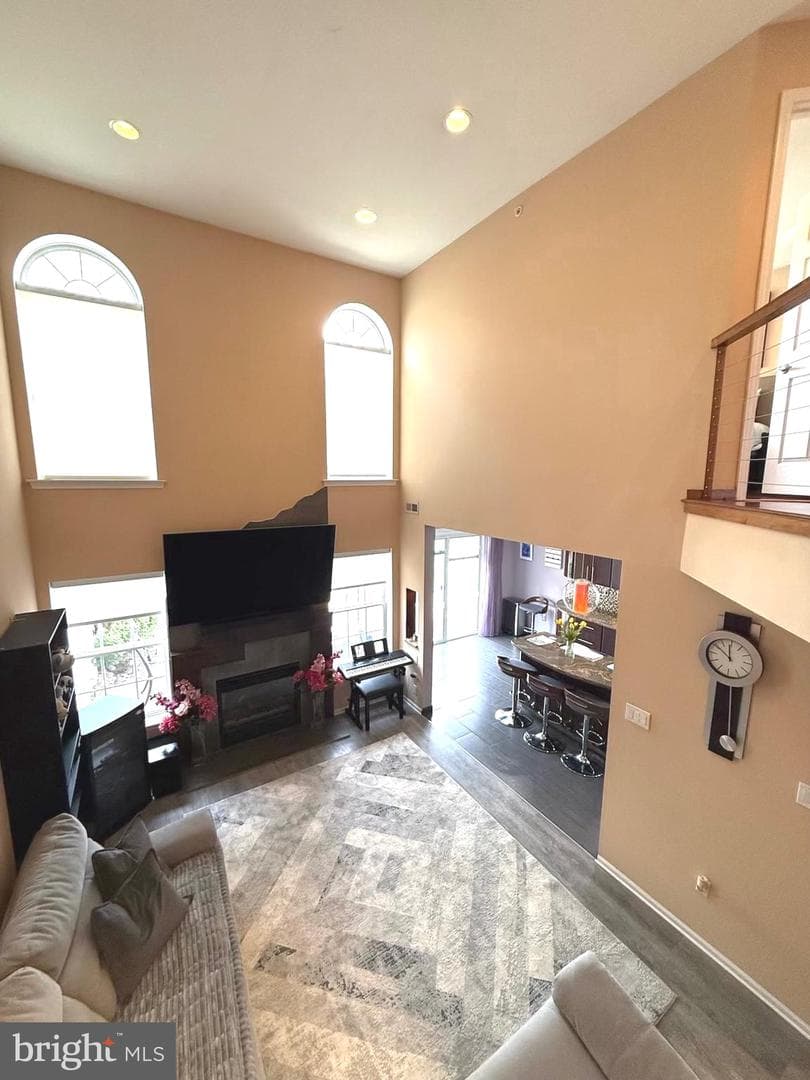 105 Silver Oak Court photo 23