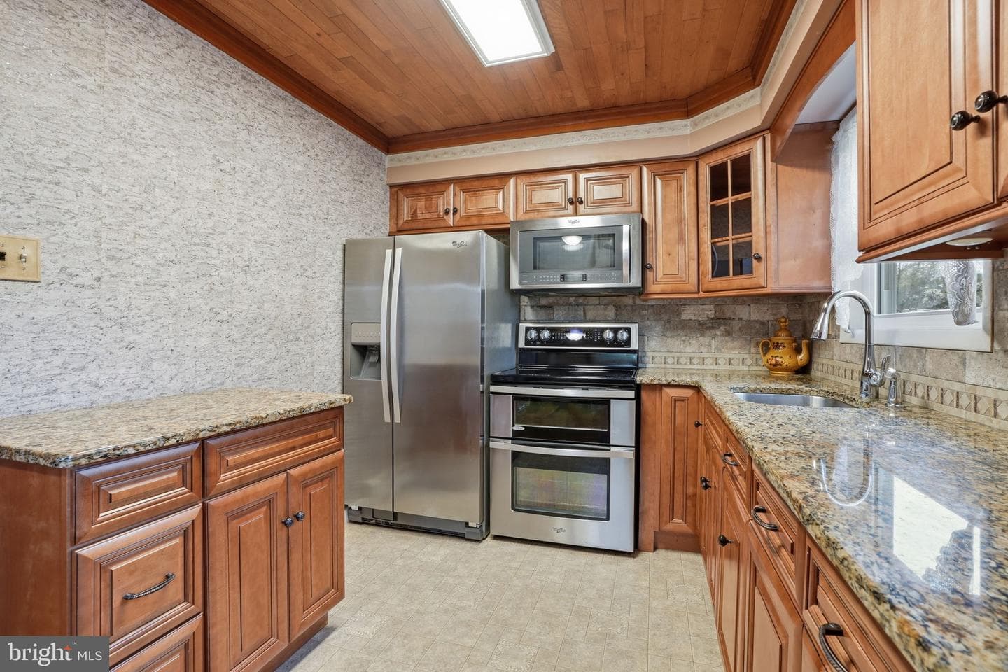 1197 W Bristol Road photo 12