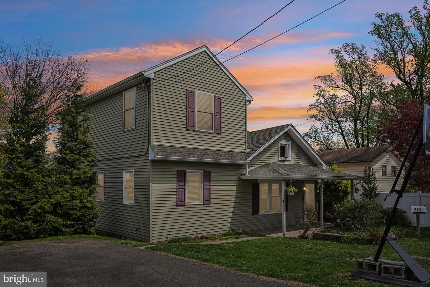 530 Avenue Avenue E photo 5