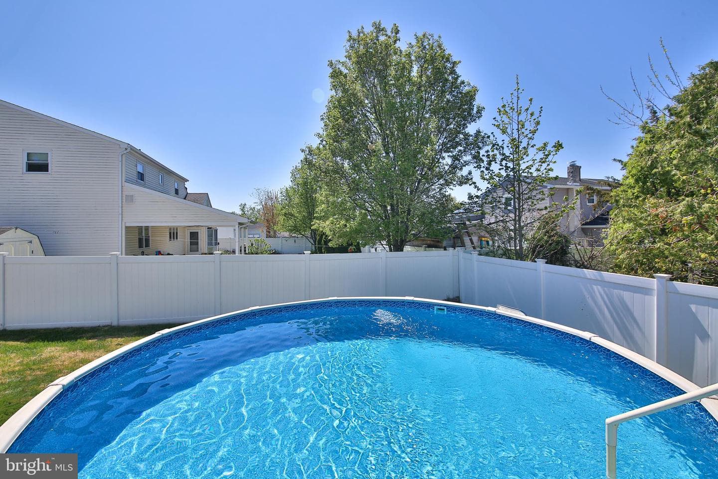 509 Ehret Road photo 28