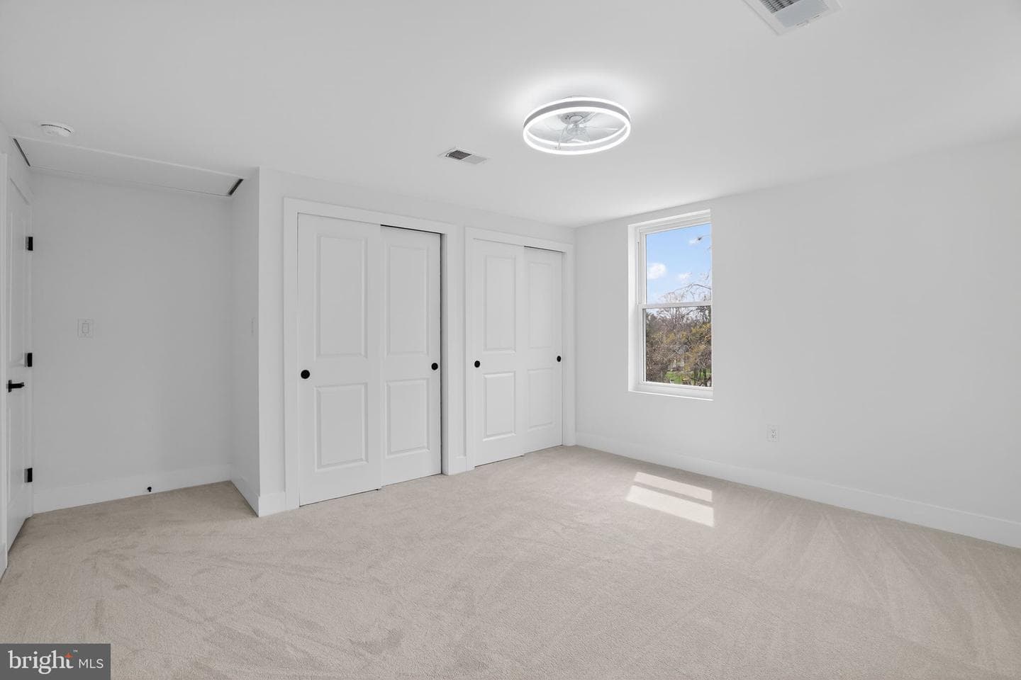 536 Taylor Avenue photo 46