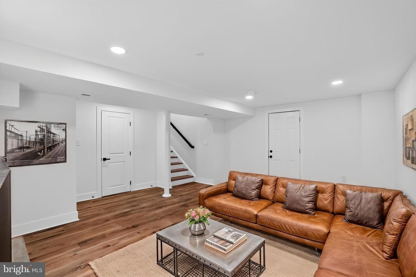 536 Taylor Avenue photo 55