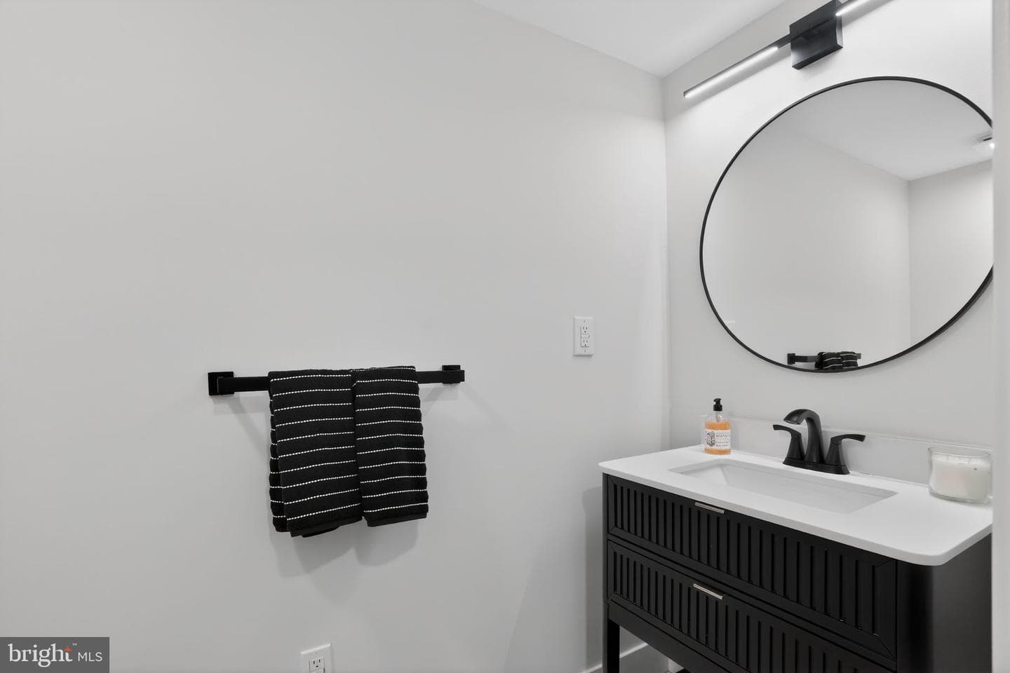 536 Taylor Avenue photo 56