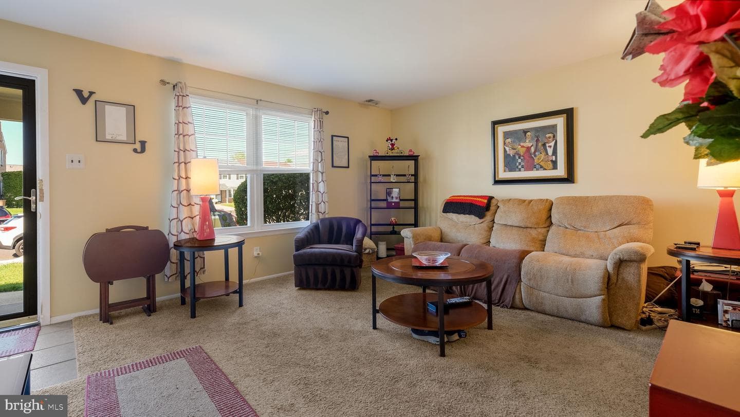2458 Williamson Court photo 8