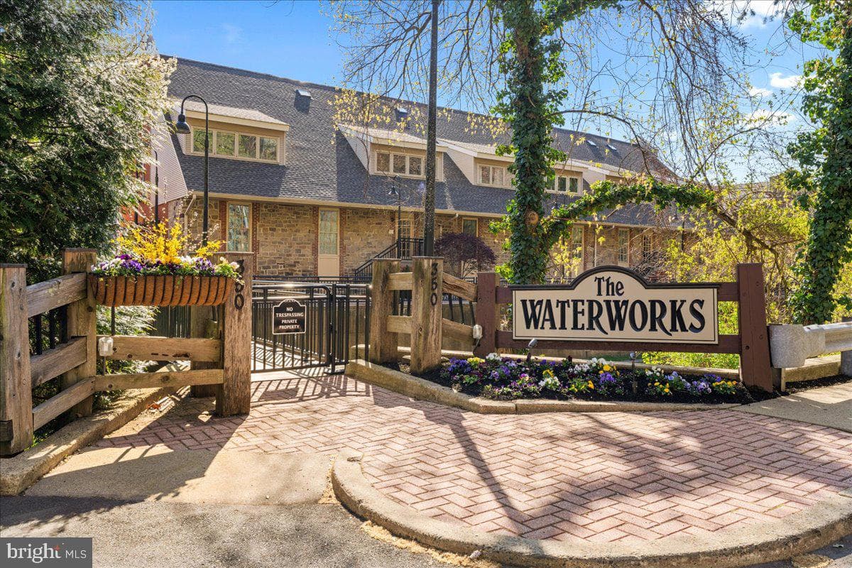 350 S River Road #d10, New Hope