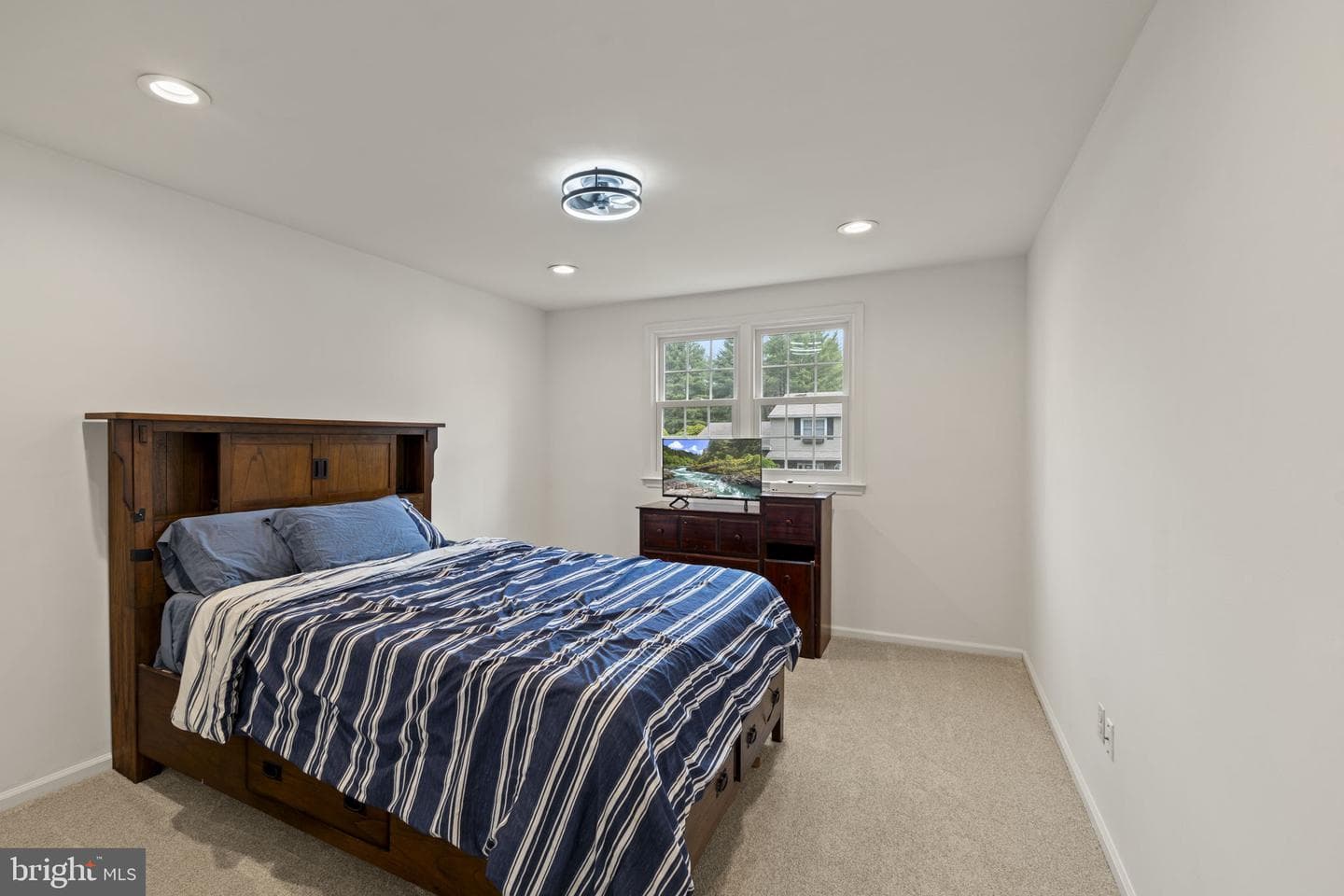65 Grant Drive photo 27