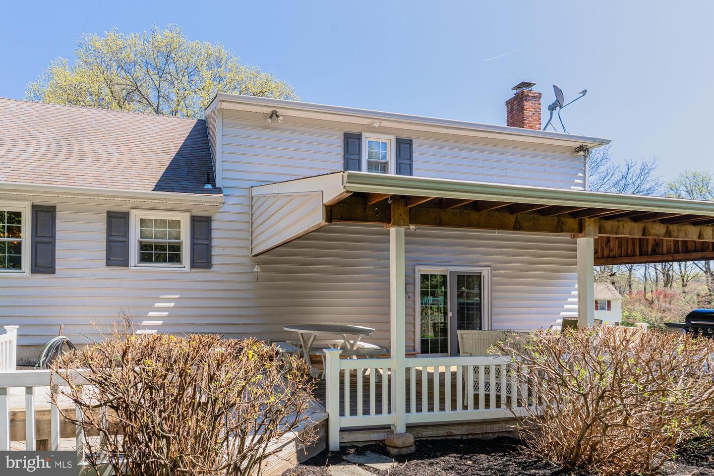 225 Buttonwood Drive photo 38