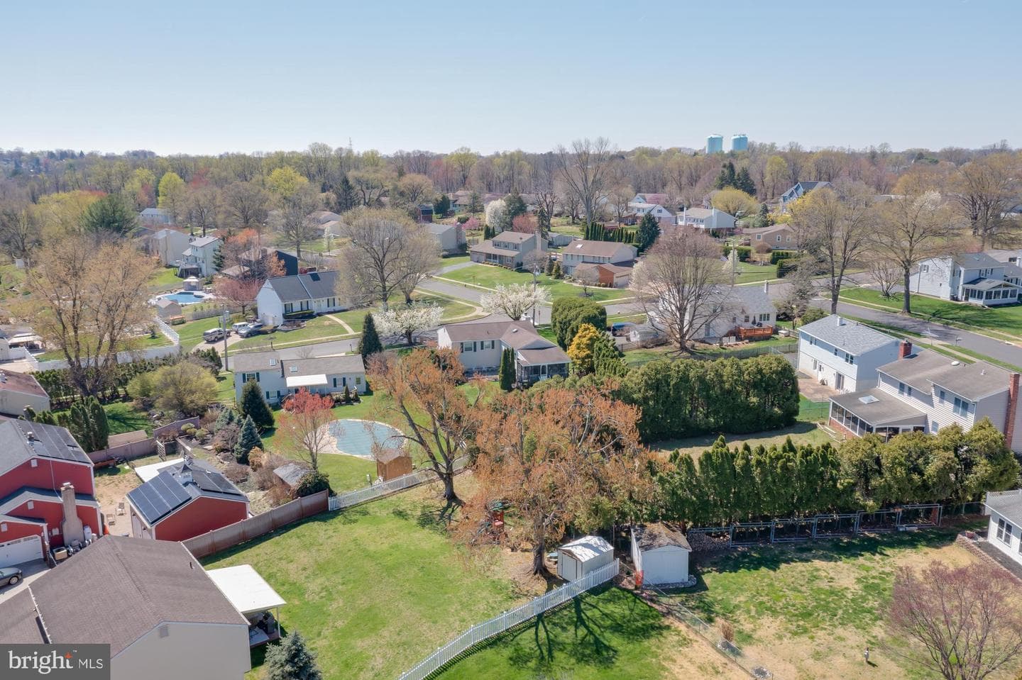 225 Buttonwood Drive photo 44