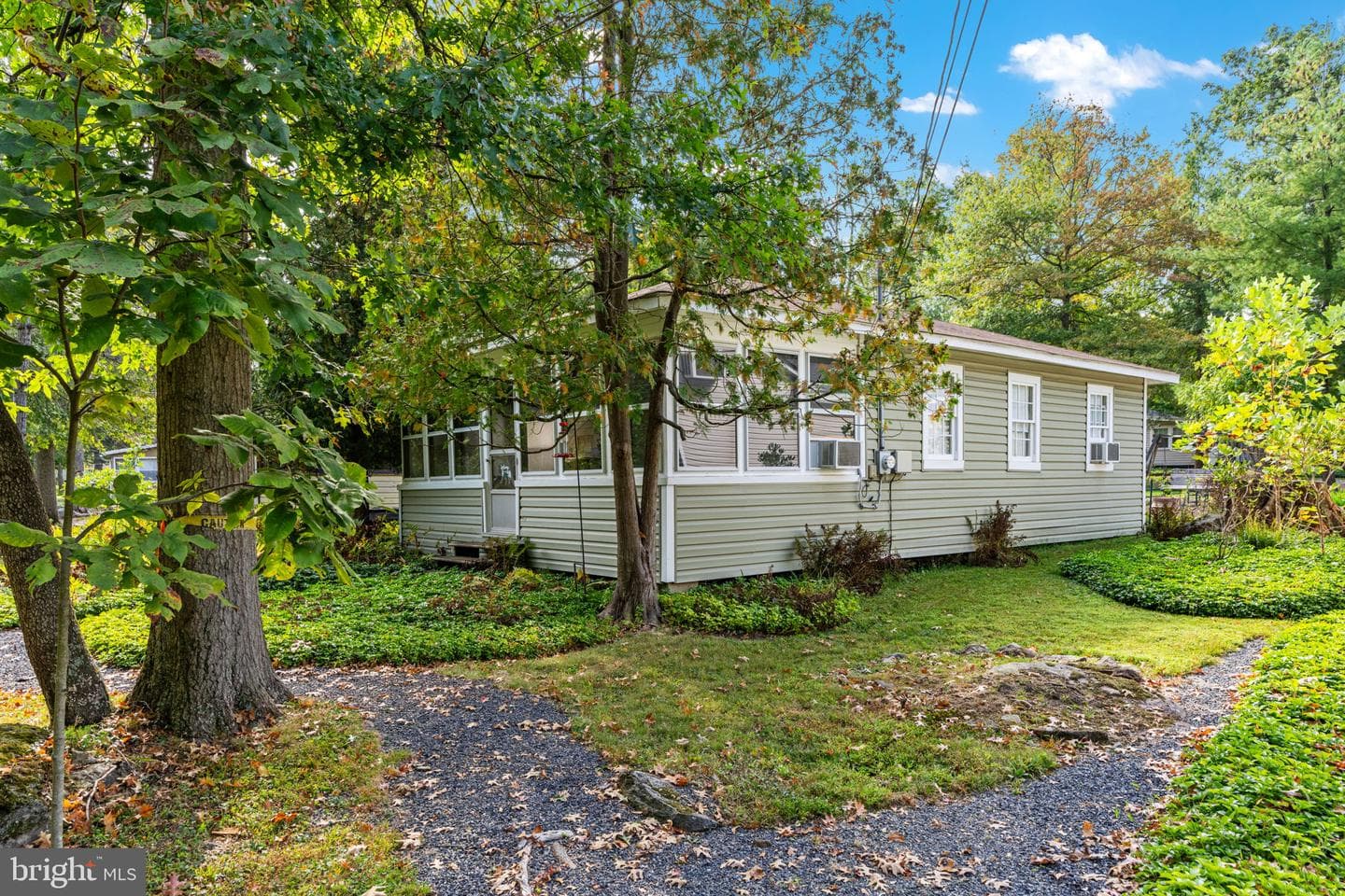 1285 Nursery Road #cabin 5 photo 3