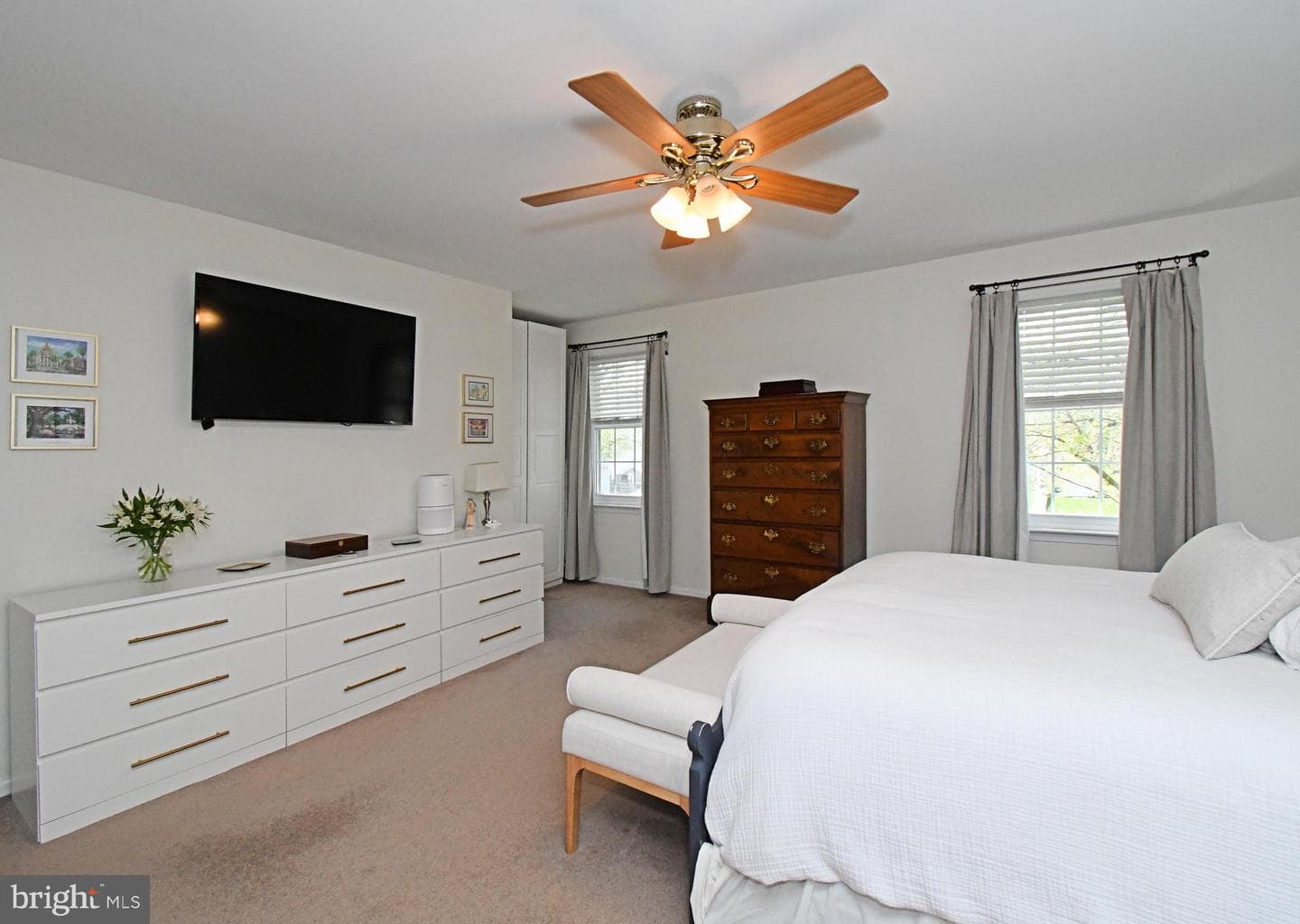 235 Argyle Road photo 33