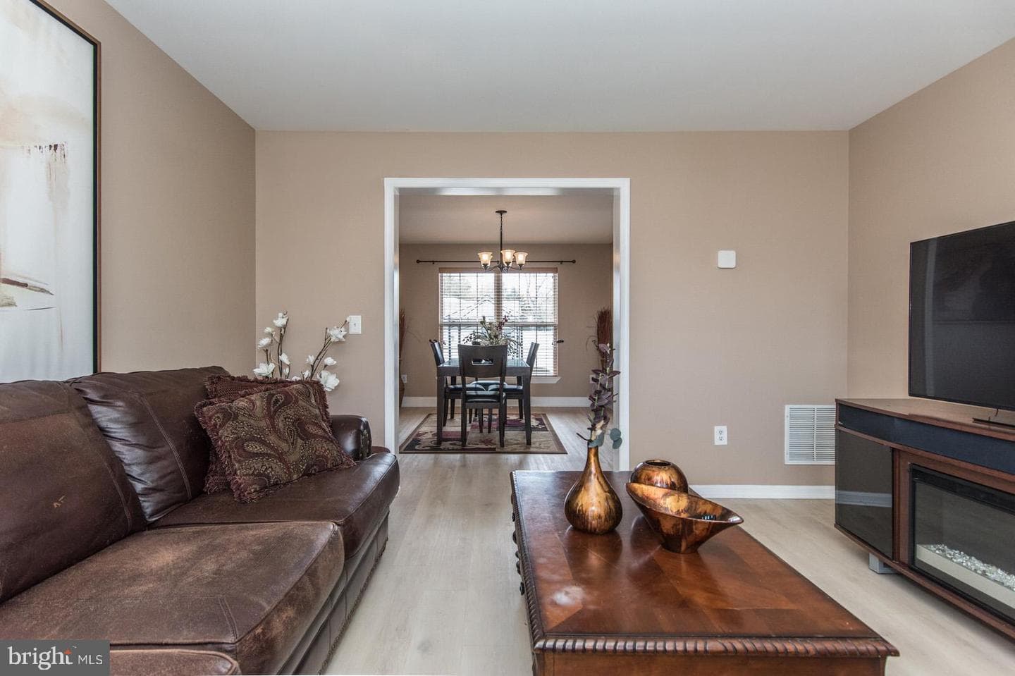 2903 Glenrich Avenue photo 8