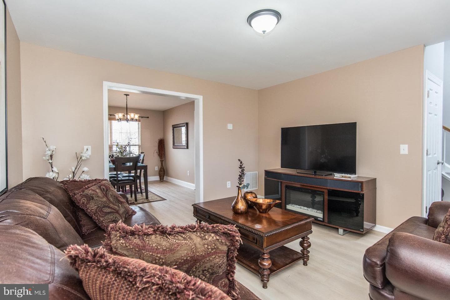 2903 Glenrich Avenue photo 9