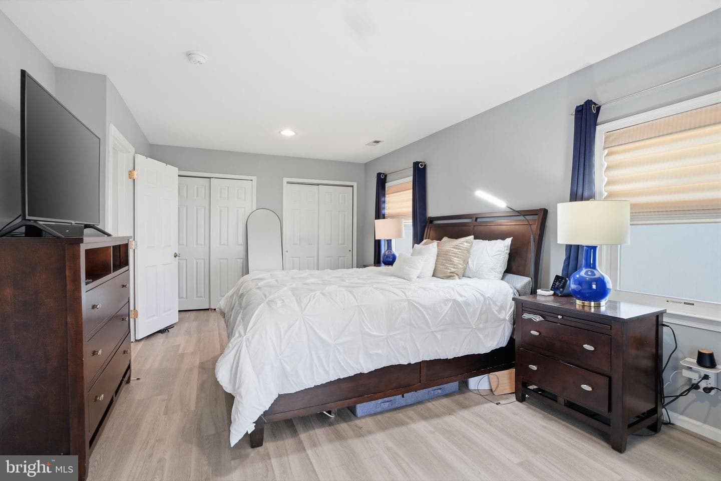 35 Ember Lane photo 16