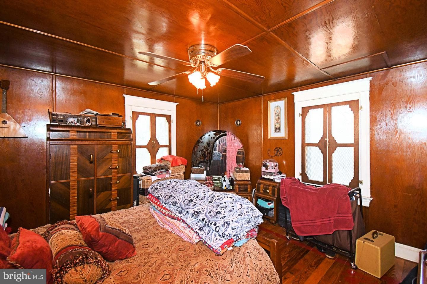 755 Haunted Lane photo 26