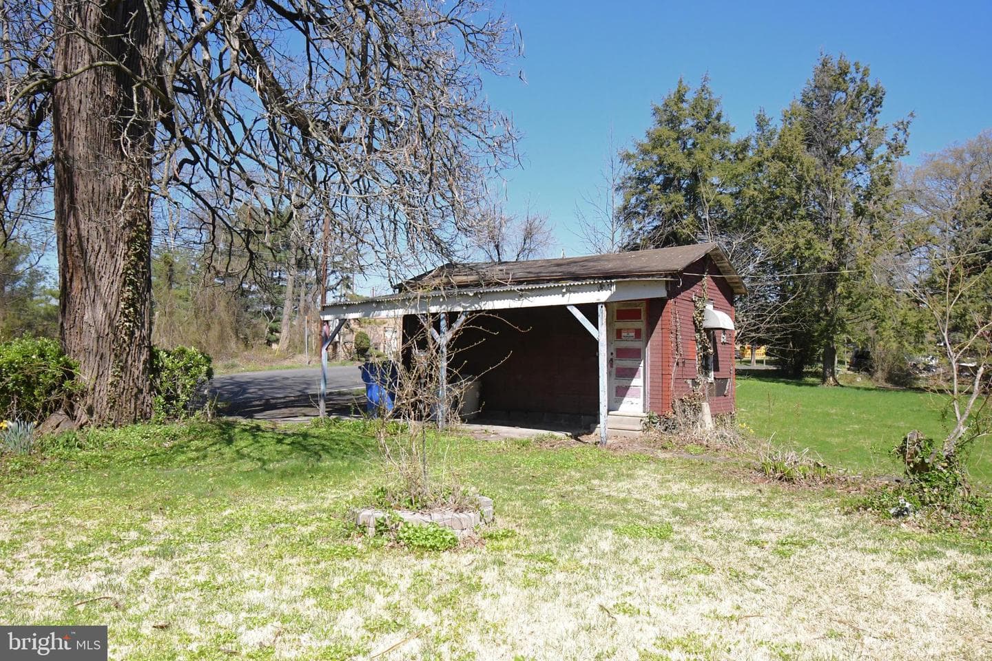 755 Haunted Lane photo 48