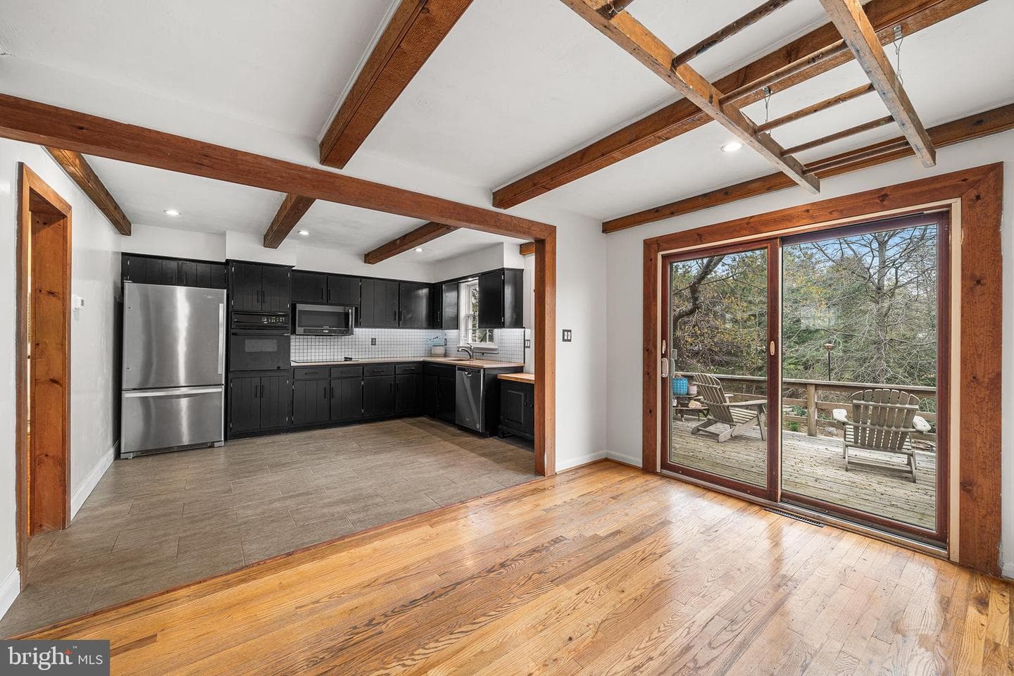 74 Sunset Drive photo 13