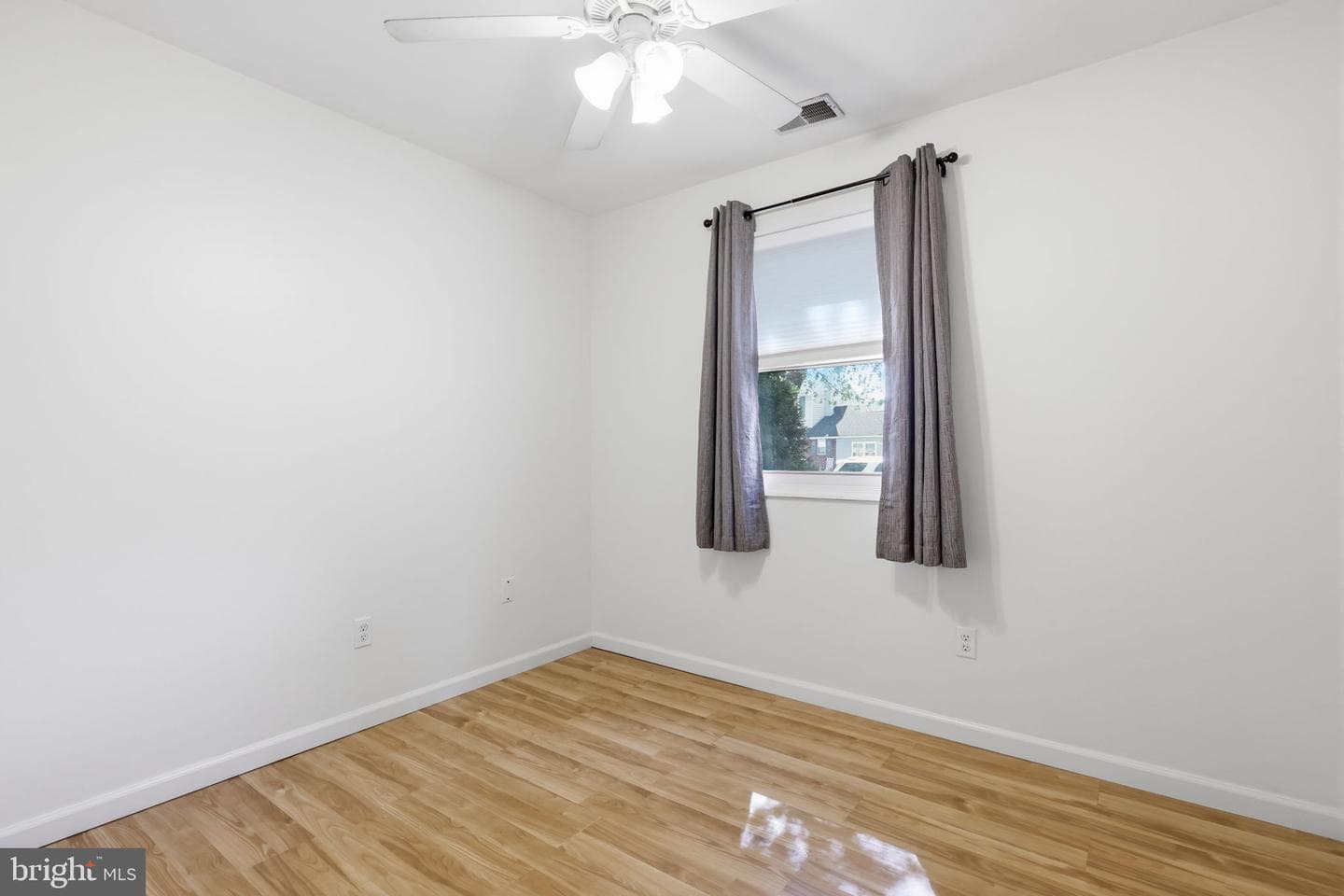 6142 Craig Avenue photo 15