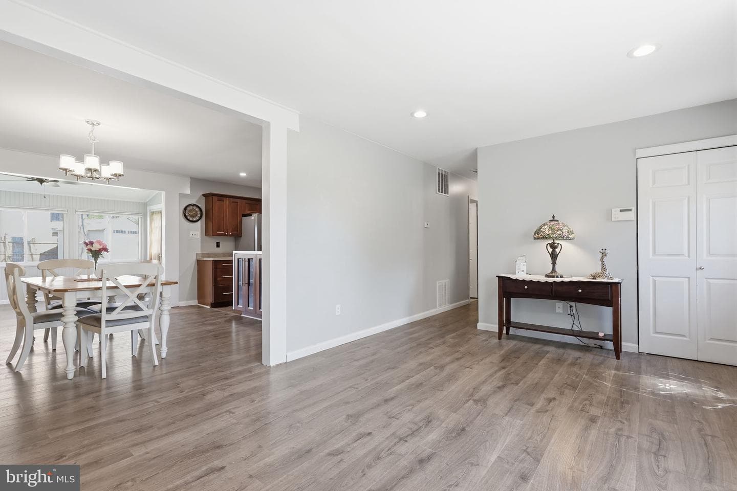 6142 Craig Avenue photo 7