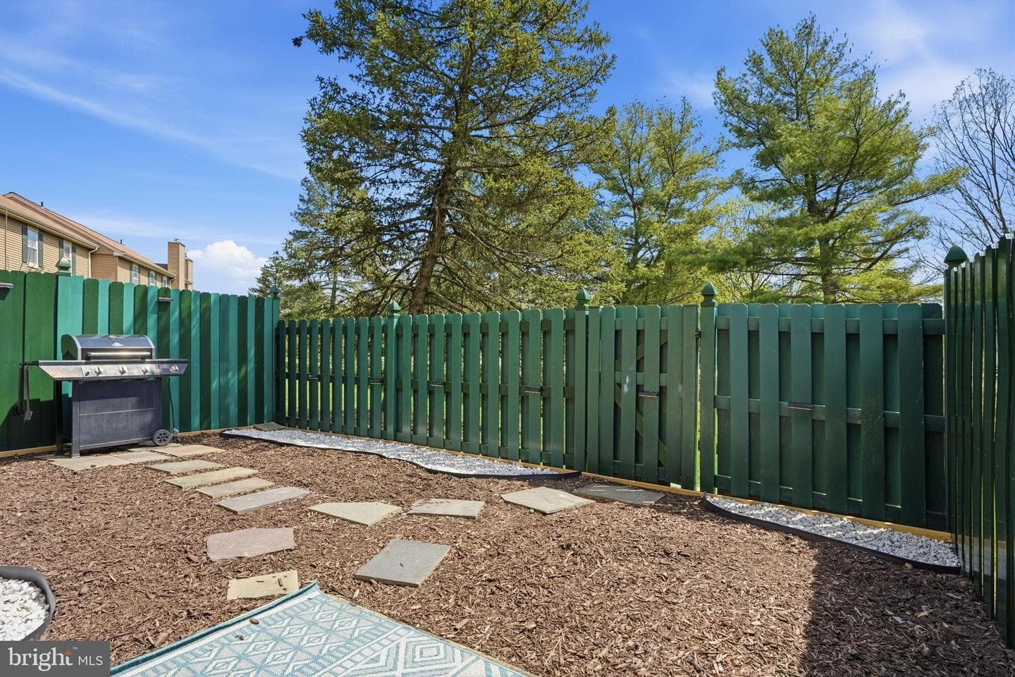 656 Tomlinson Lane photo 33