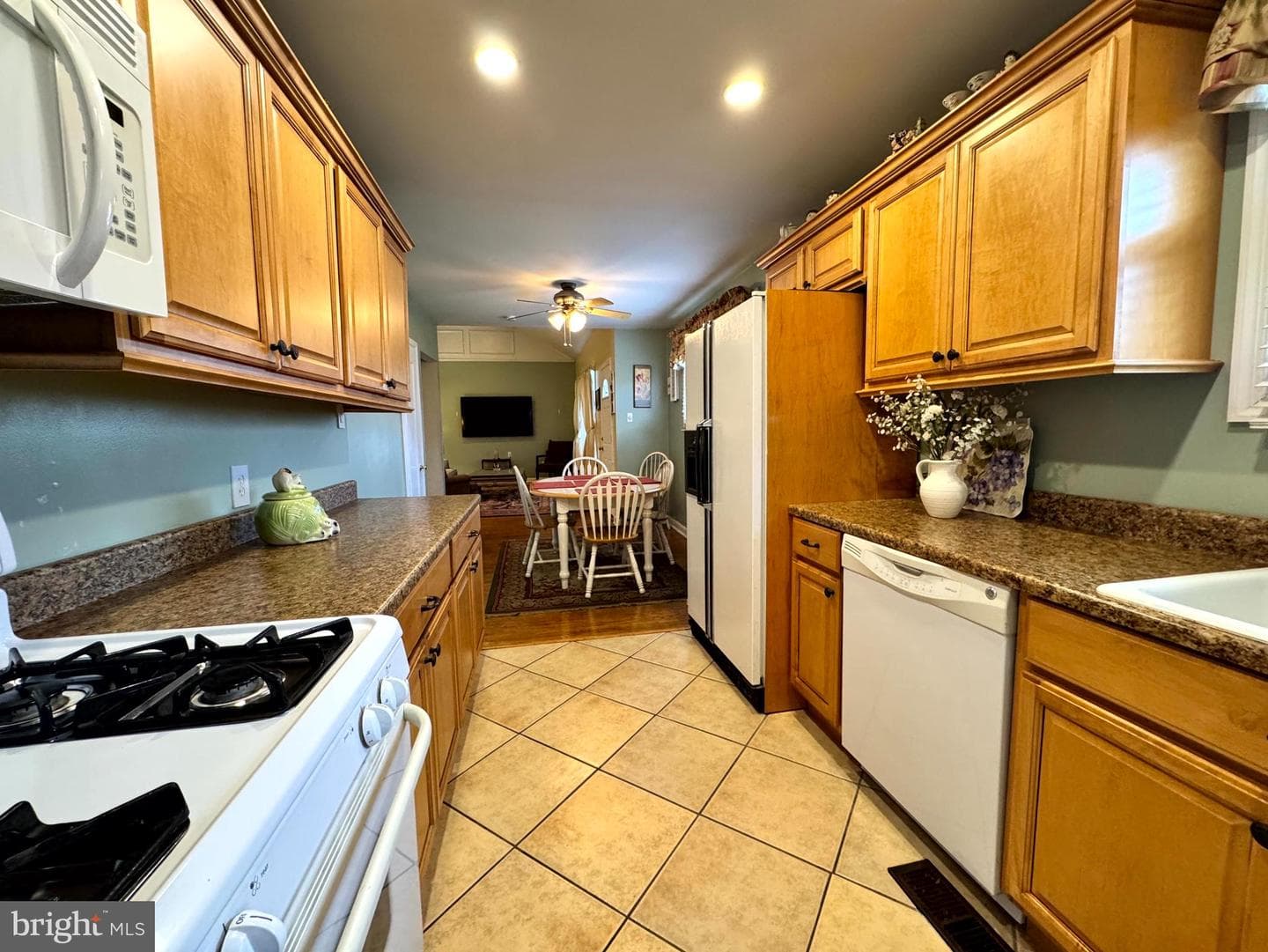 654 Cypress Road photo 26