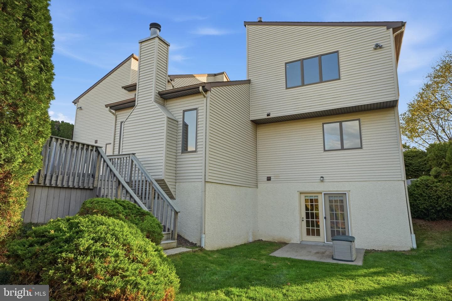 7 Candace Court photo 5