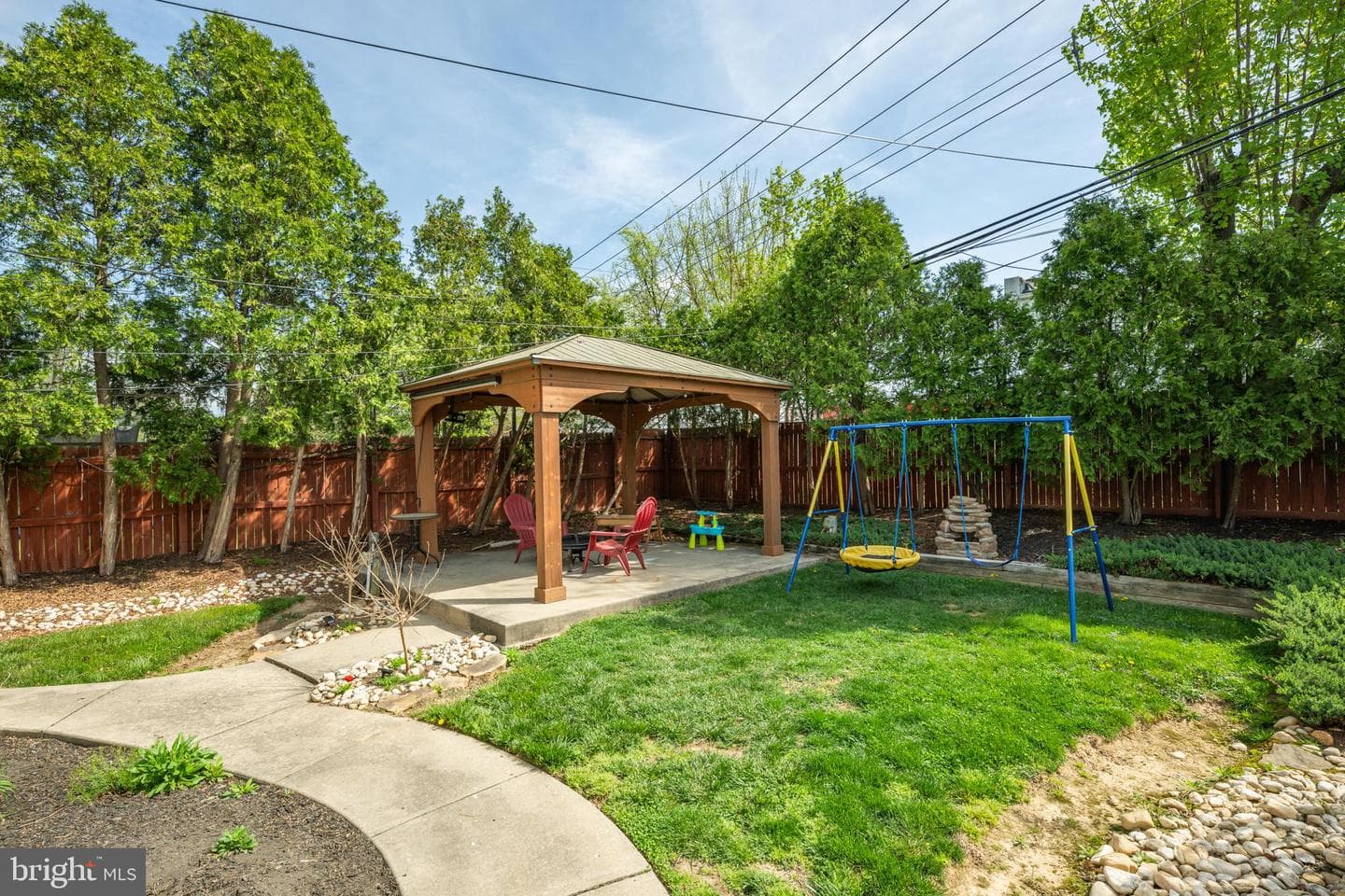 80 Quarry Road photo 25