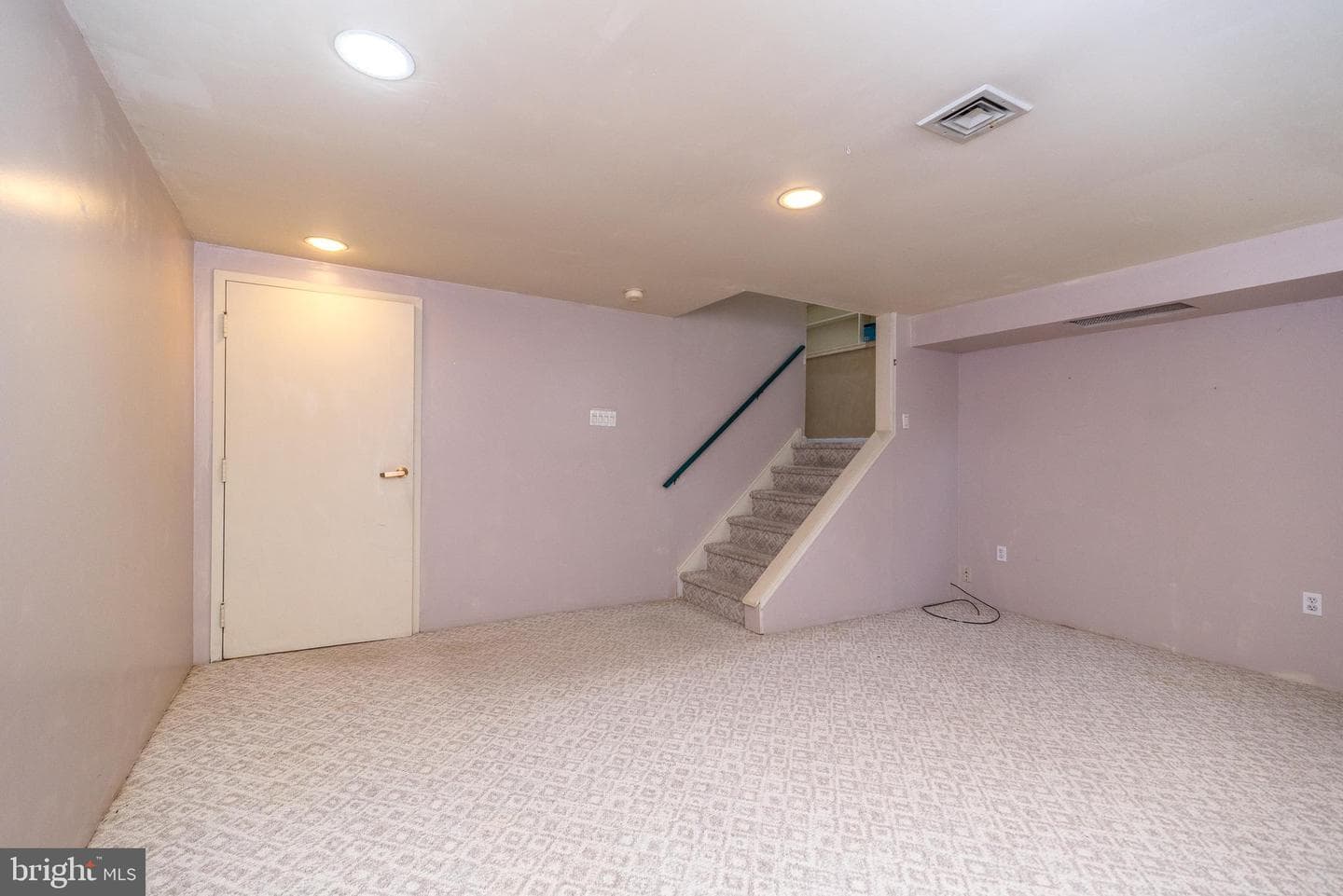 808 Putter Court photo 36