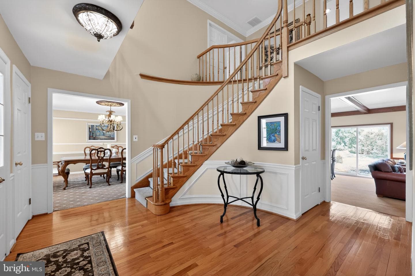 114 Lisette Drive photo 3