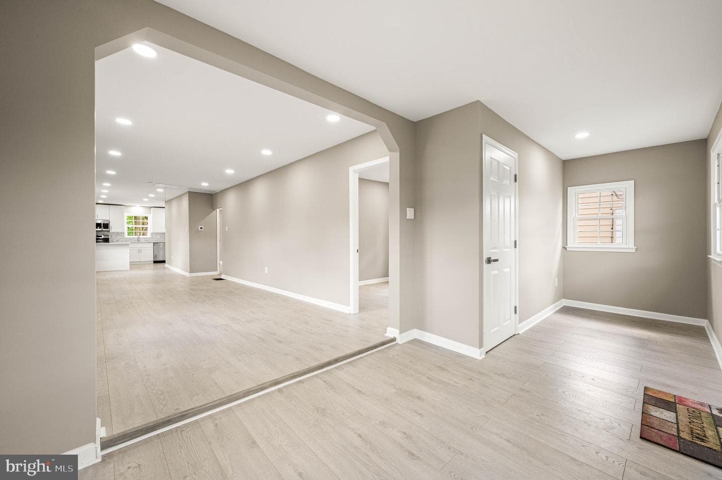 610 Princess Avenue photo 3