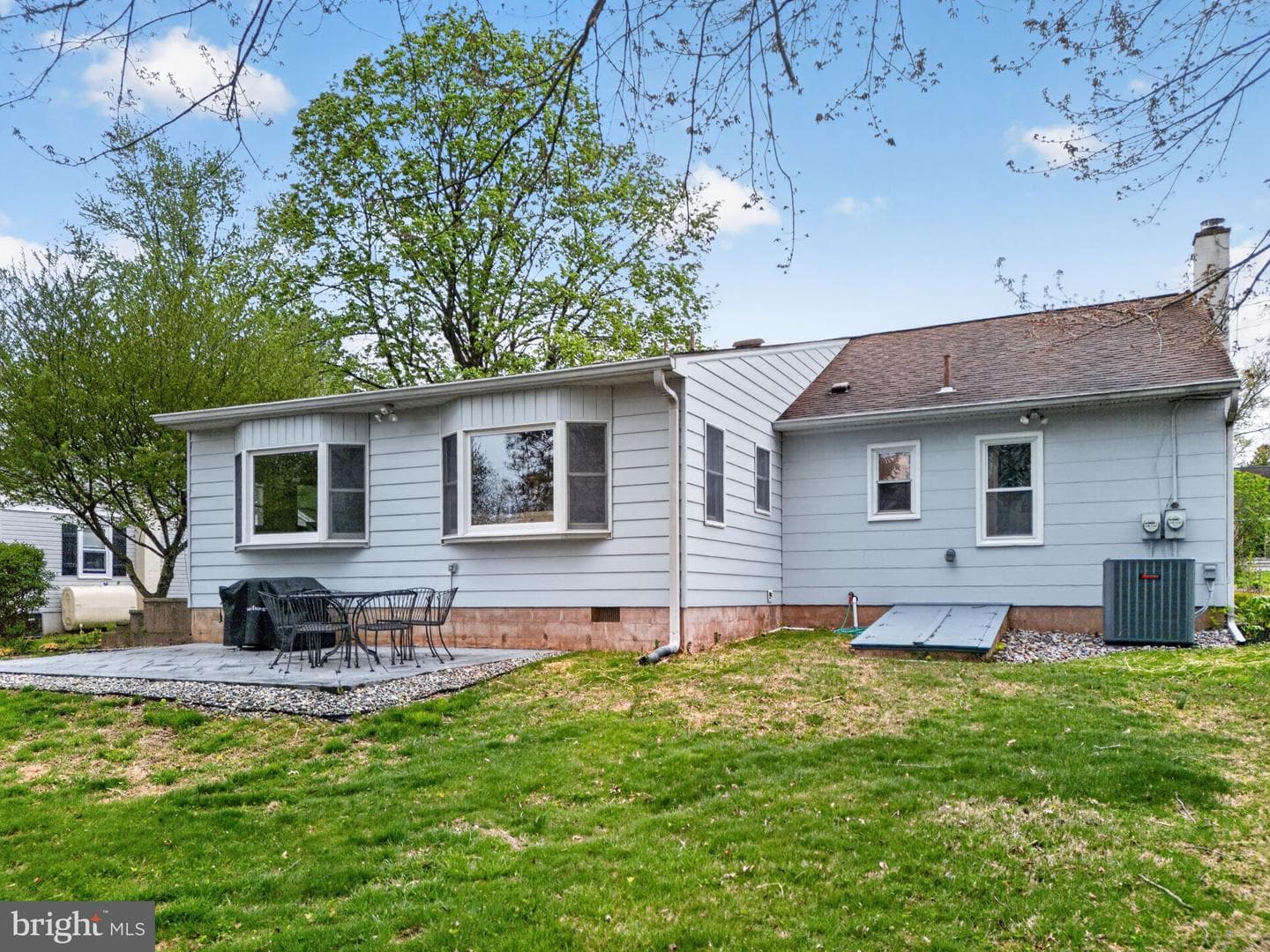 747 N Chubb Drive photo 15