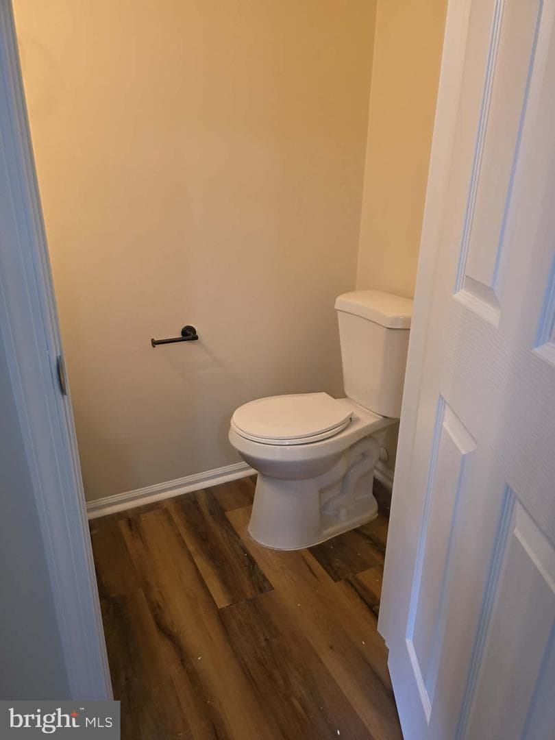 112 Fair Oaks Court photo 14