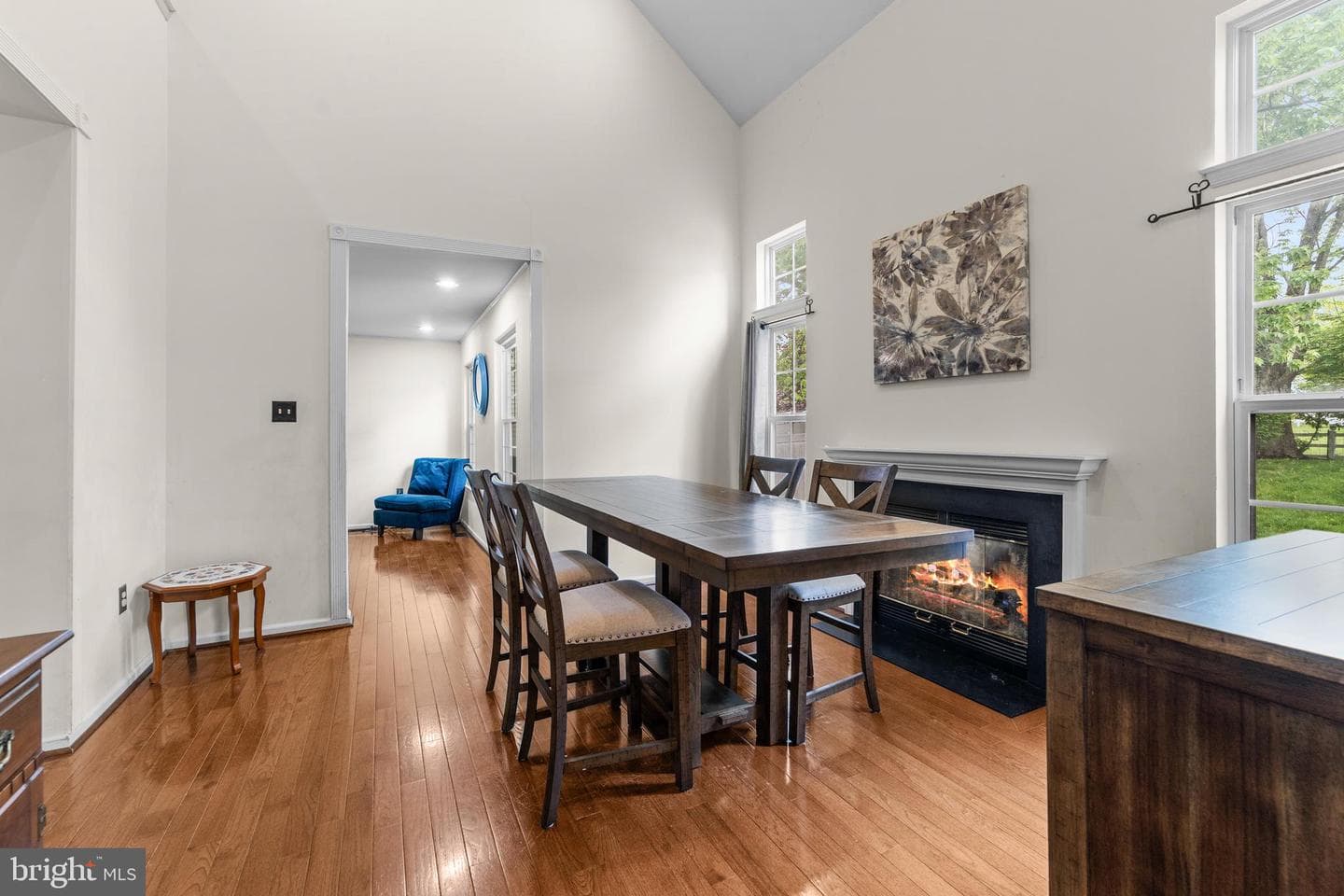 4252 Miladies Lane photo 6