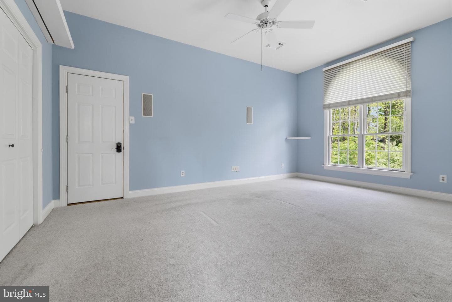 1 Saint Andrews Court photo 26
