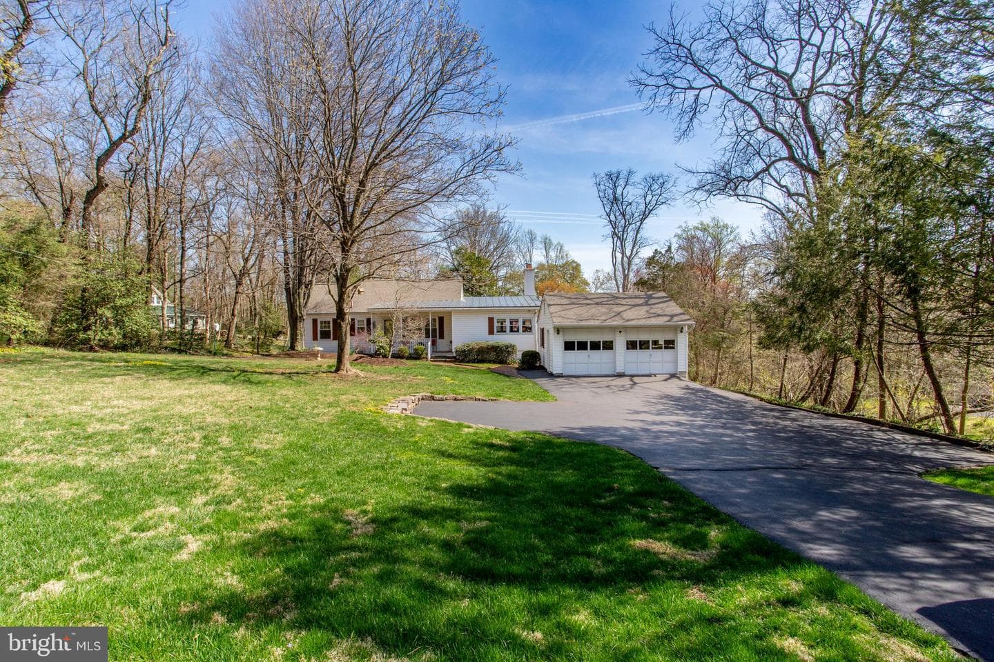 6682 Upper York Road photo 2