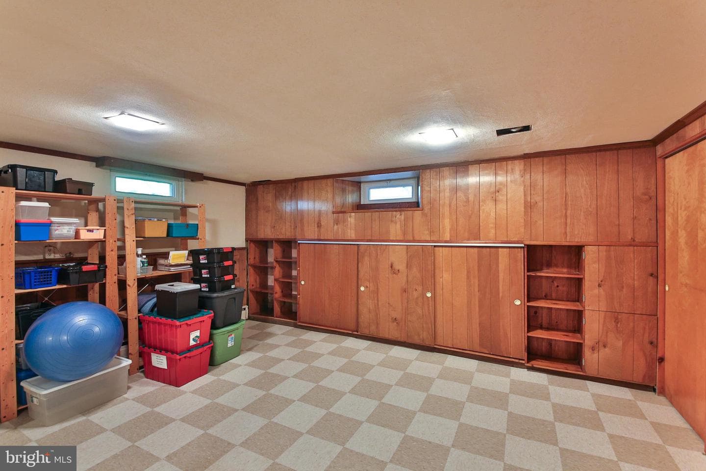 95 Springs Drive photo 25