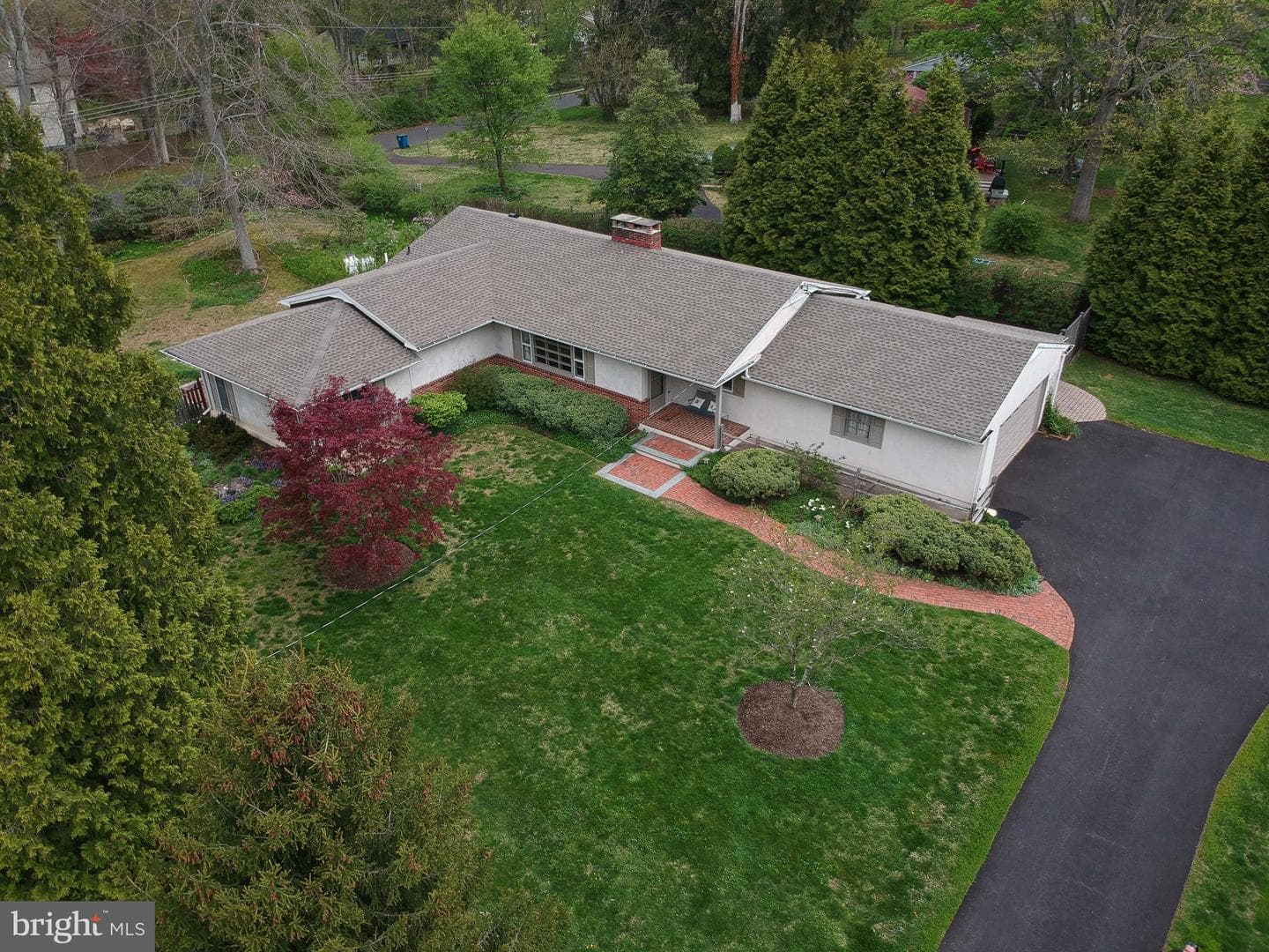 95 Springs Drive photo 33