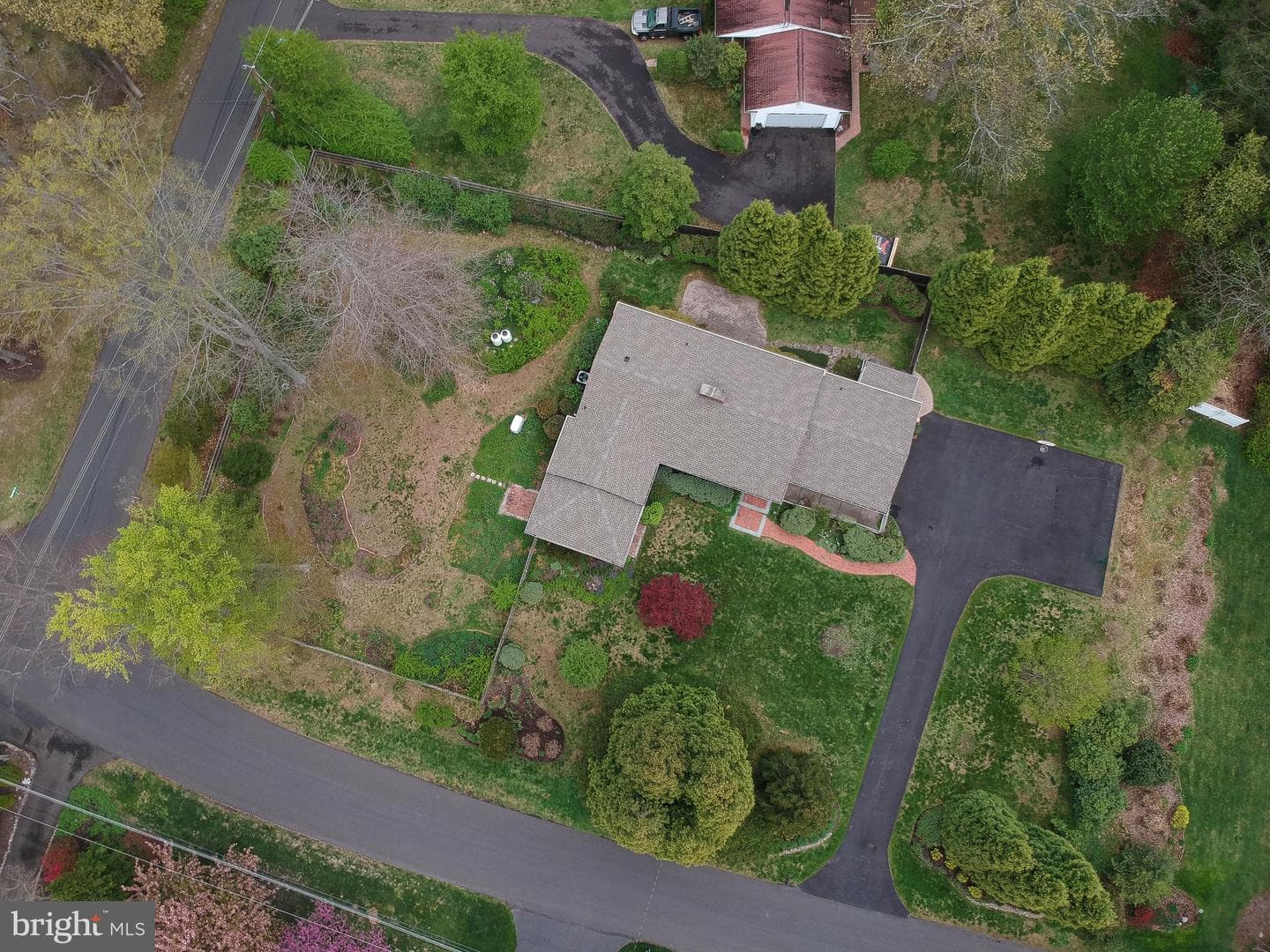 95 Springs Drive photo 41