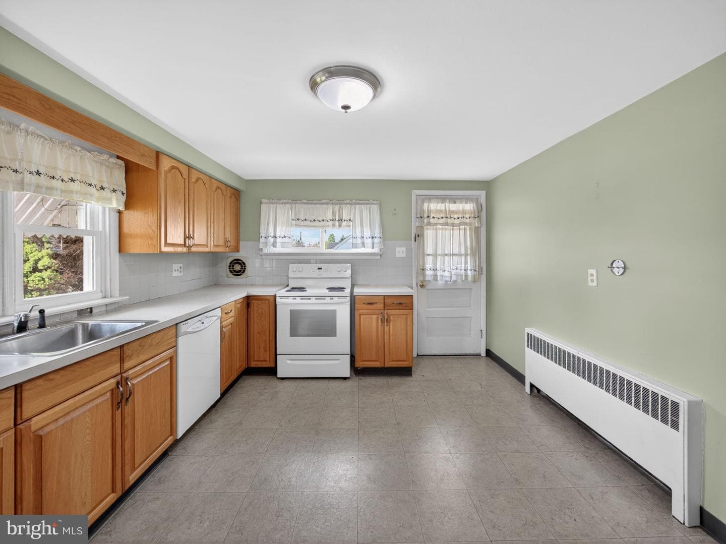 724 S 9th Street photo 19